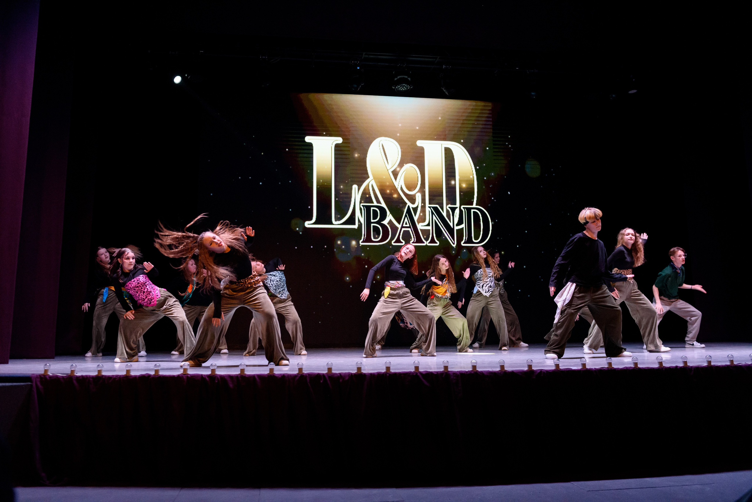 Отчётный концерт «Зажигай». Главная