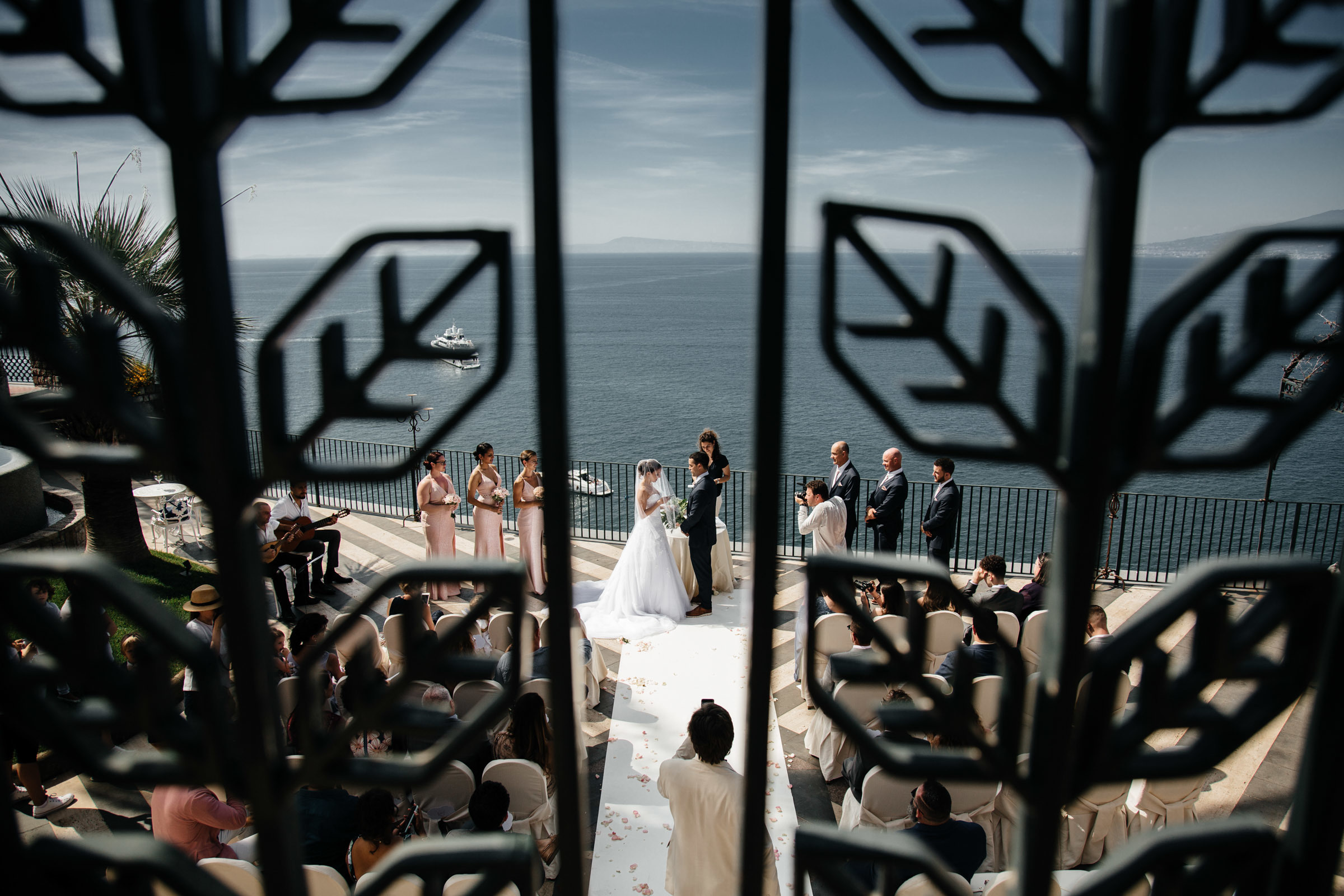 Wedding in Italy, in the romantic city of Sorrento. Worldwide Wedding Photography Demskoy Studio