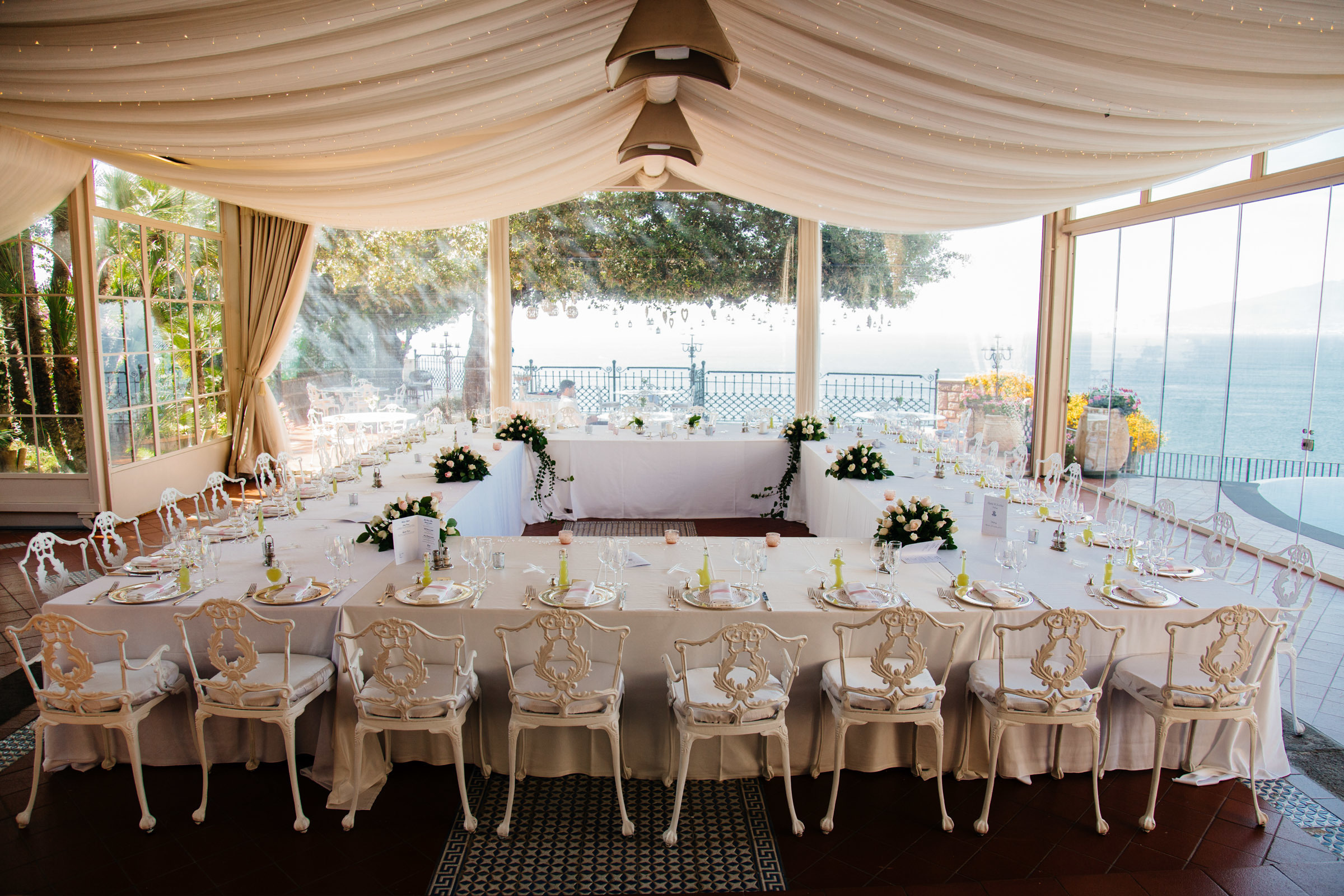 Wedding in Italy, in the romantic city of Sorrento. Worldwide Wedding Photography Demskoy Studio