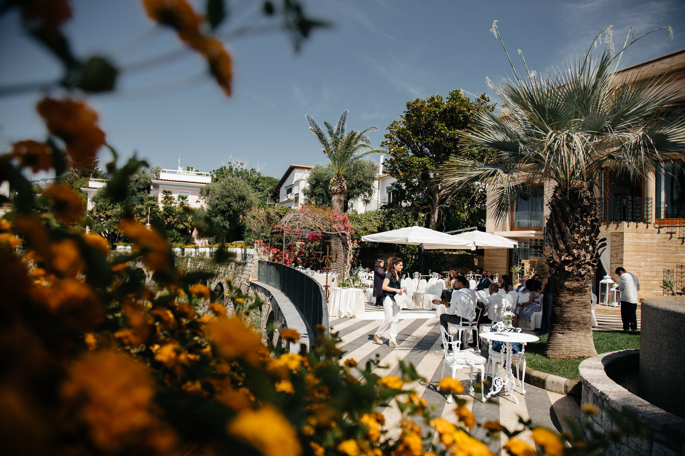 Wedding in Italy, in the romantic city of Sorrento. Worldwide Wedding Photography Demskoy Studio