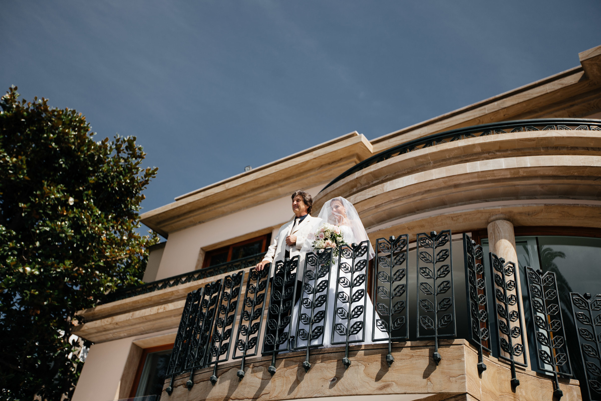 Wedding in Italy, in the romantic city of Sorrento. Worldwide Wedding Photography Demskoy Studio