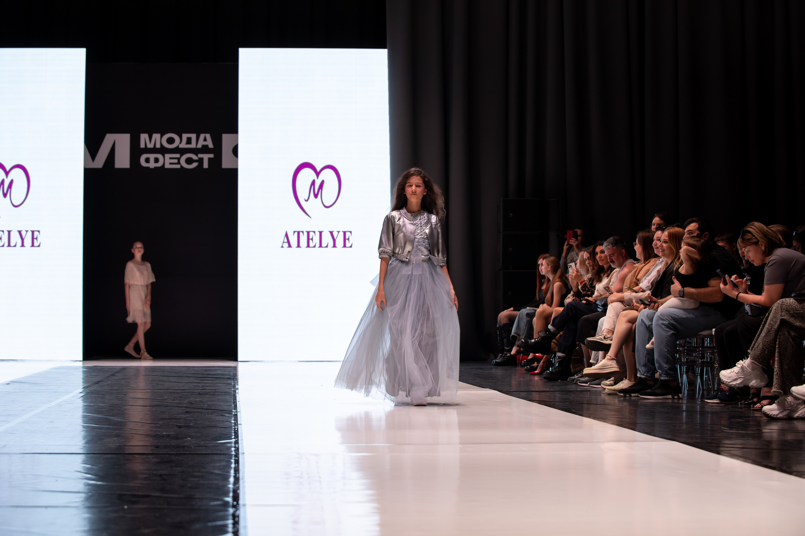 Модные показы. Семейный и детский фотограф в Краснодаре Ольга Осинцева