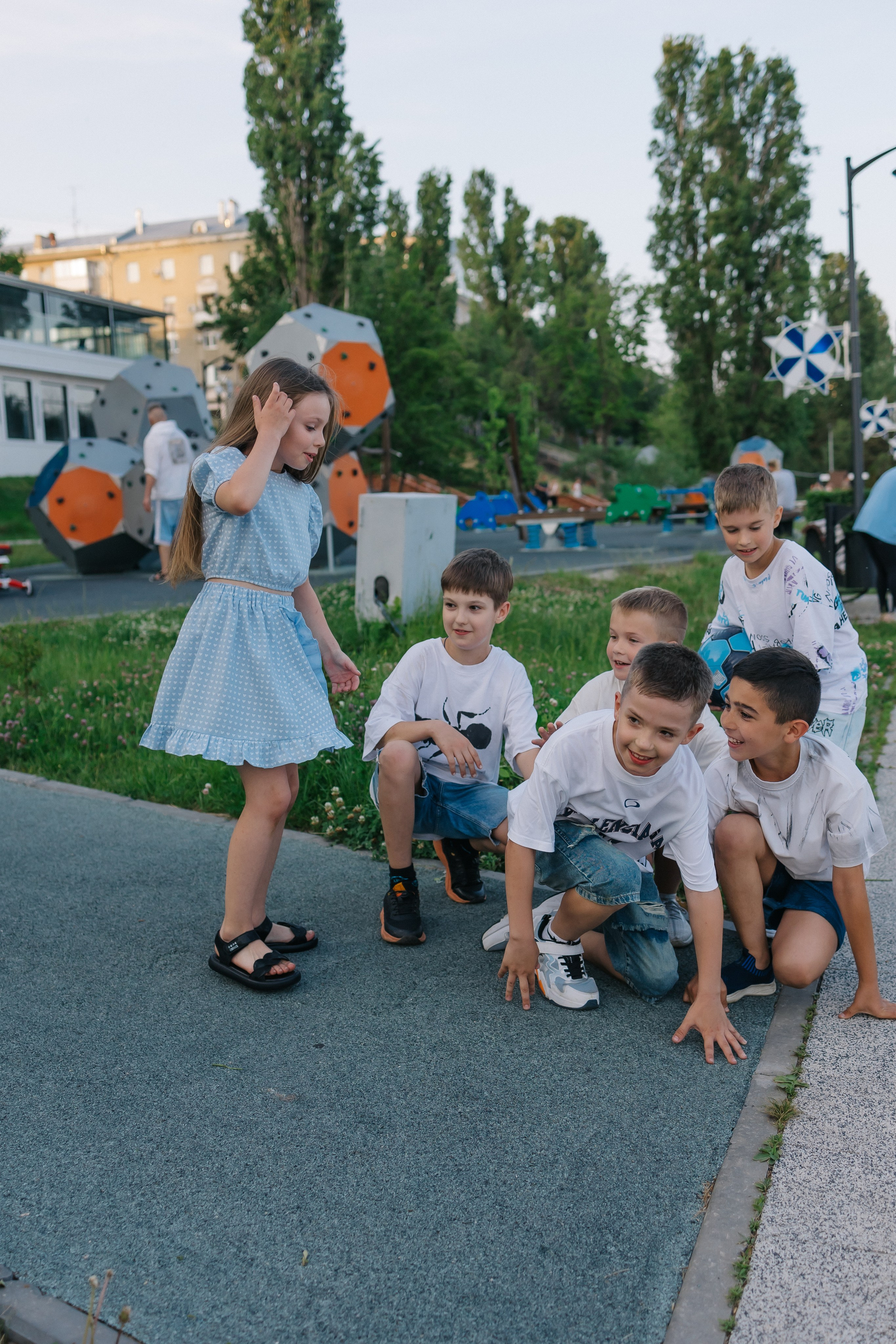 Прогулка на набережной. СЕМЕЙНЫЙ ФОТОГРАФ В САРАТОВЕ