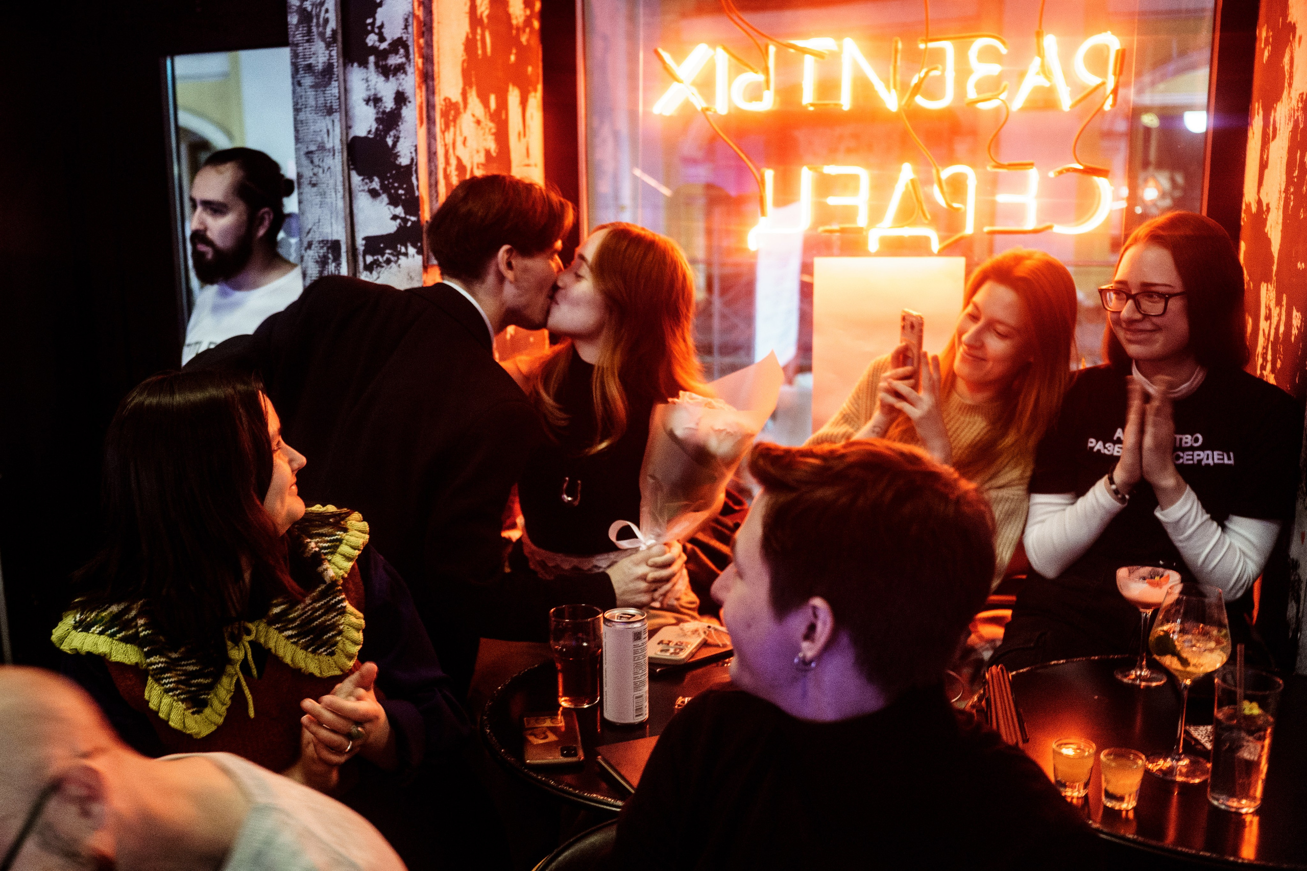 Проект «Поэзия за Углом». Театральная постановка. Бар разбитых сердец. Концертный и репортажный фотограф в Санкт-Петербурге Слава Пахомов