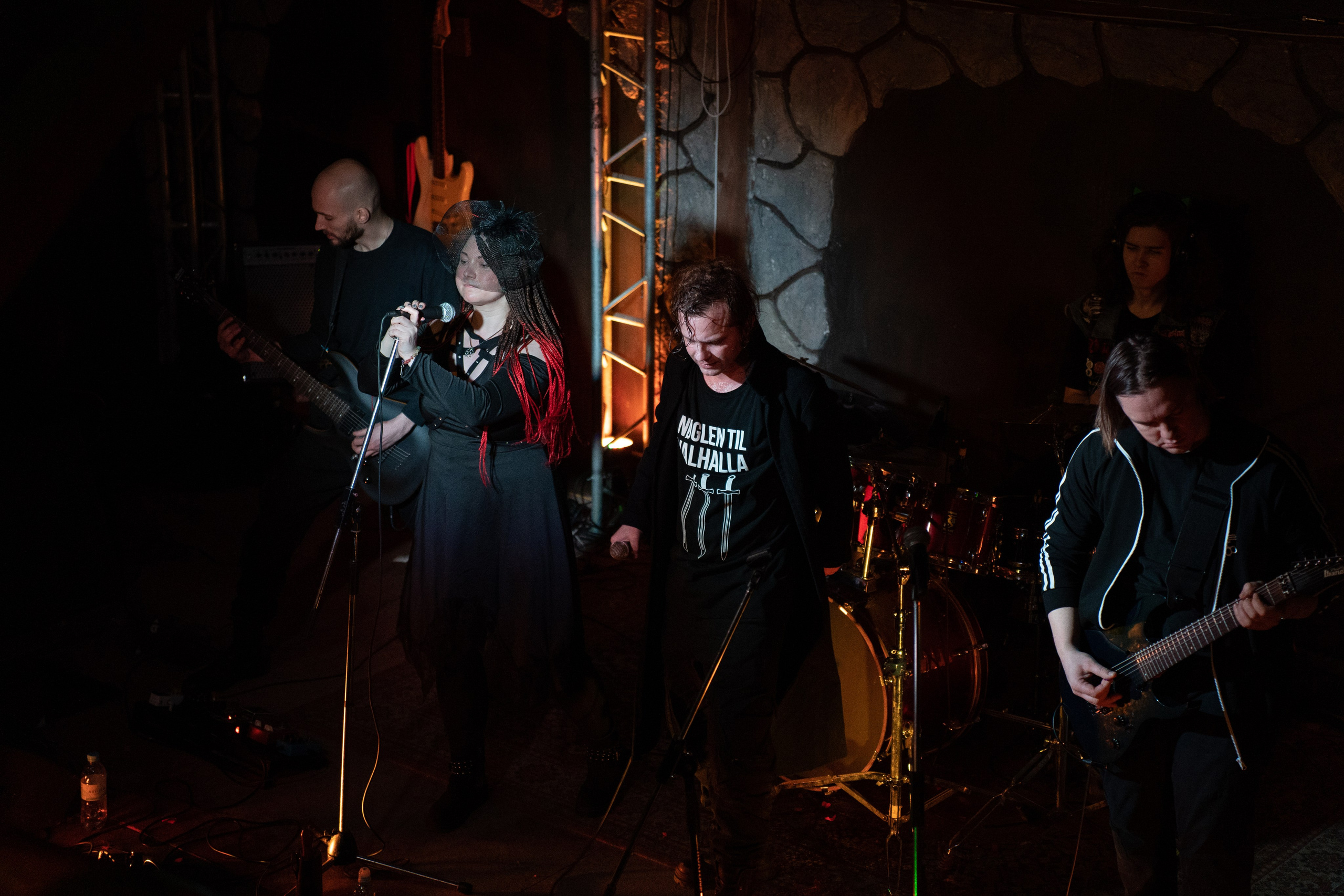 Ночь На Земле|Нора, Псков. Концертный и репортажный фотограф в Санкт-Петербурге Слава Пахомов