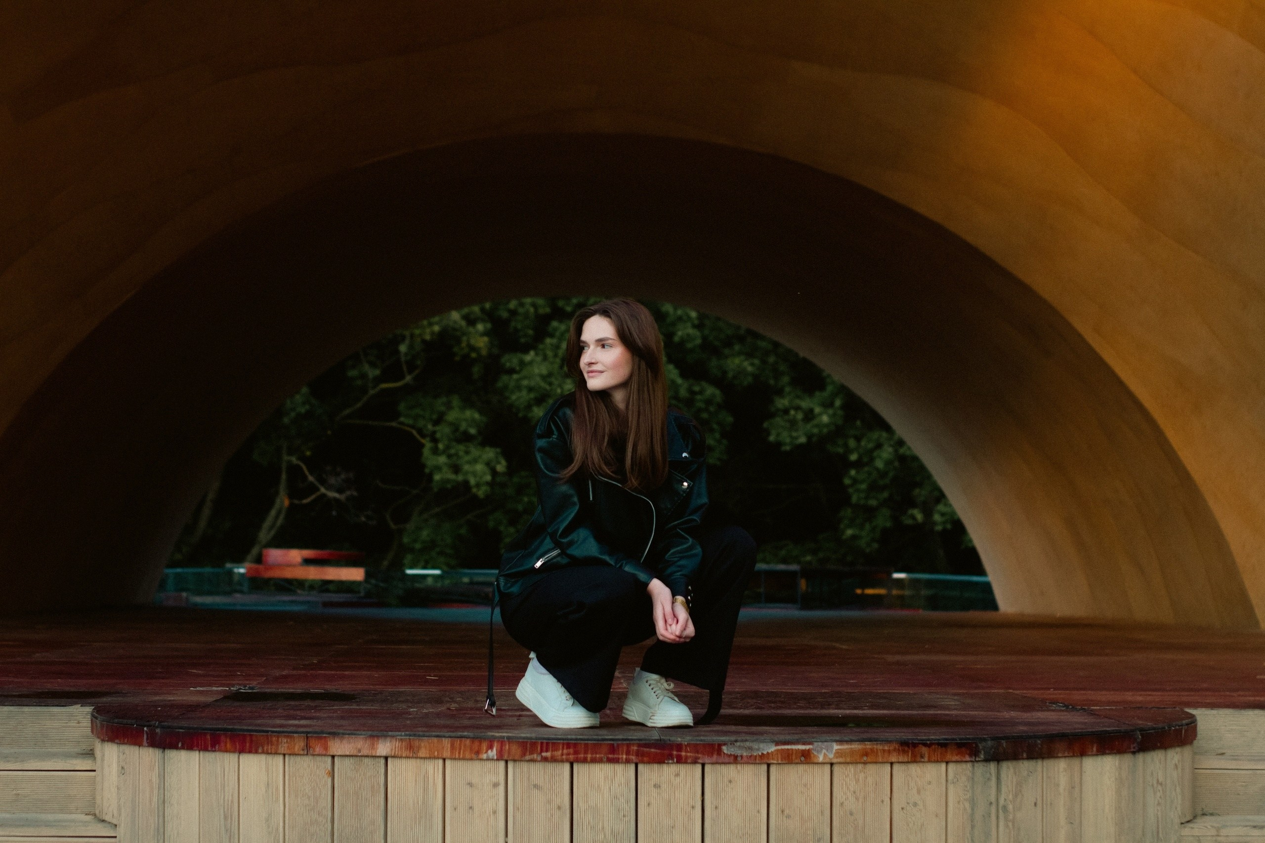 Алёна уличная фотосессия. Креативный фотограф Нижний Новгород Никита Корольков