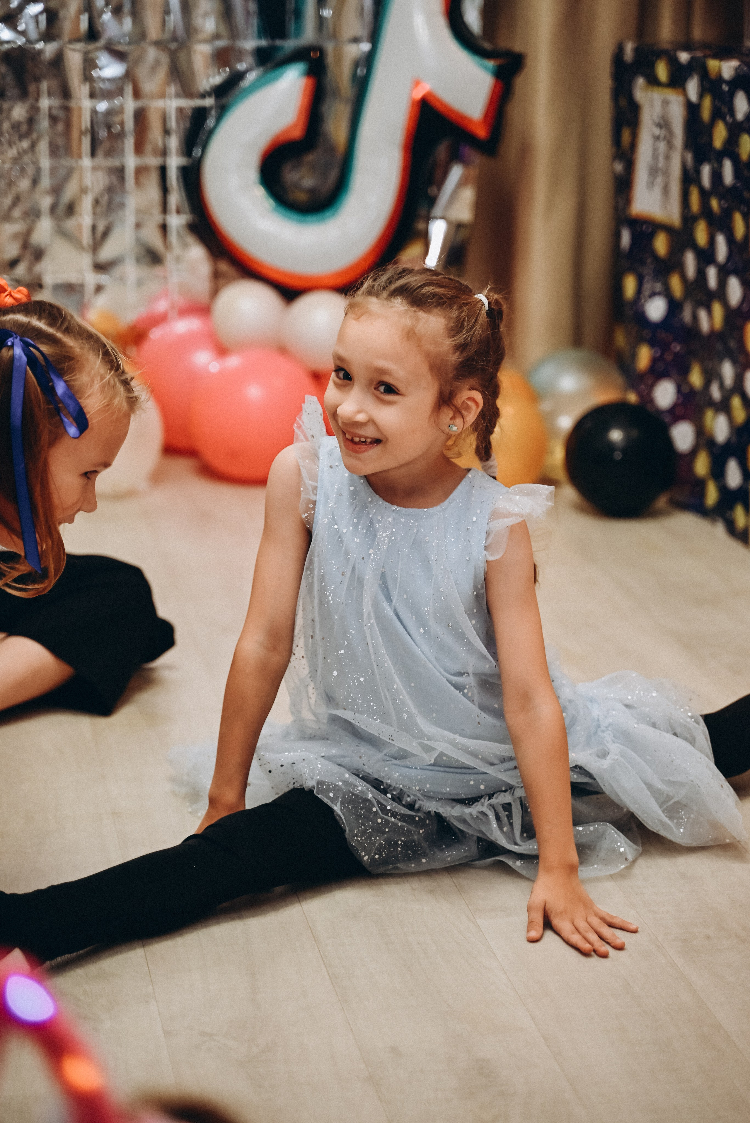 TikTok вечеринка дома. Семейный фотограф в Минске Дарья Дреко