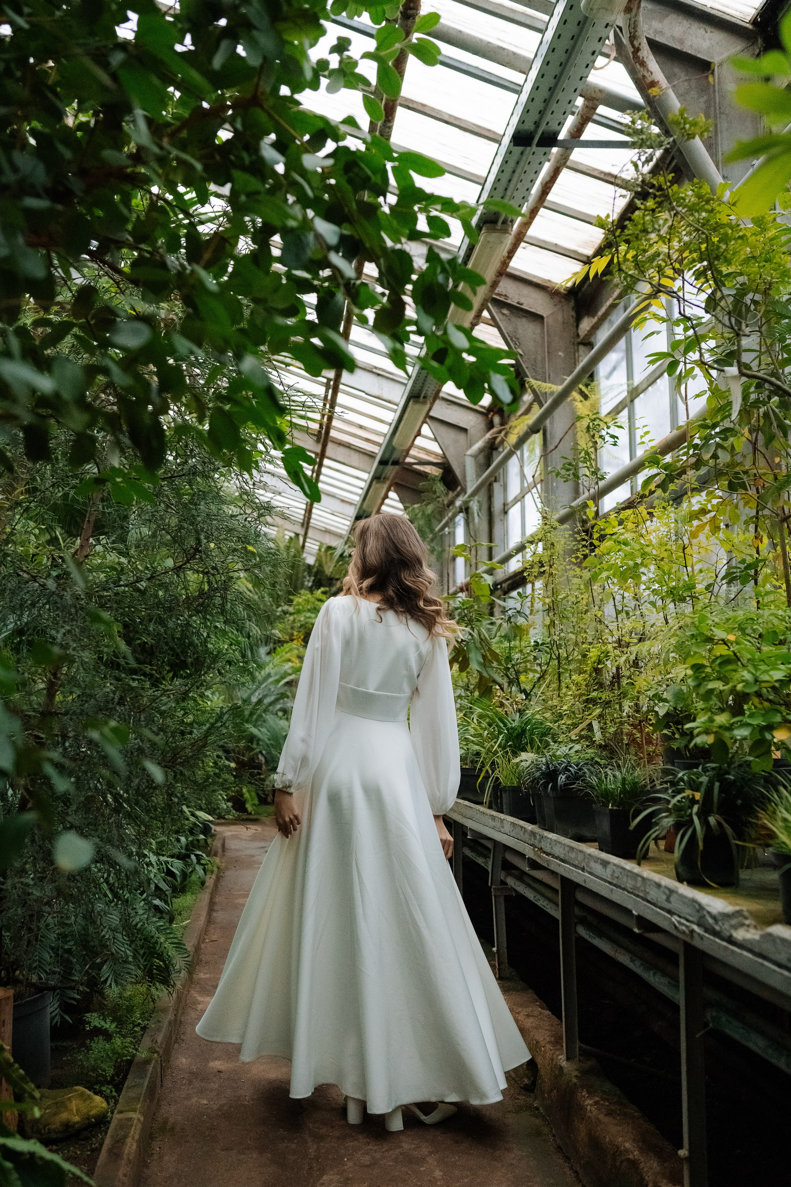 Свадебная фотосессия в оранжерее, Москва. Свадебный фотограф в Москве Анна Полушина