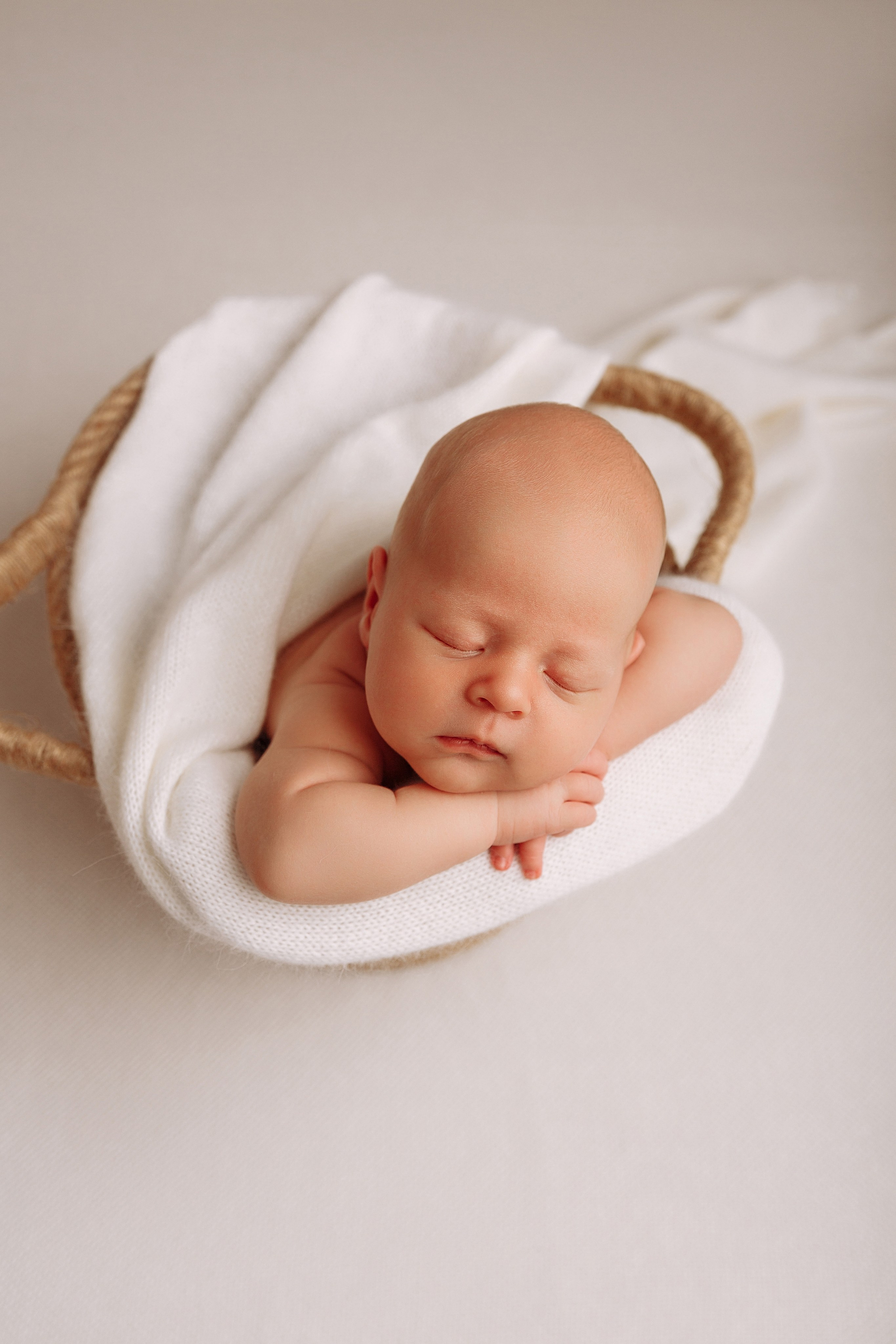 Данила. Фотограф новорожденных Тверь Диана Муляева