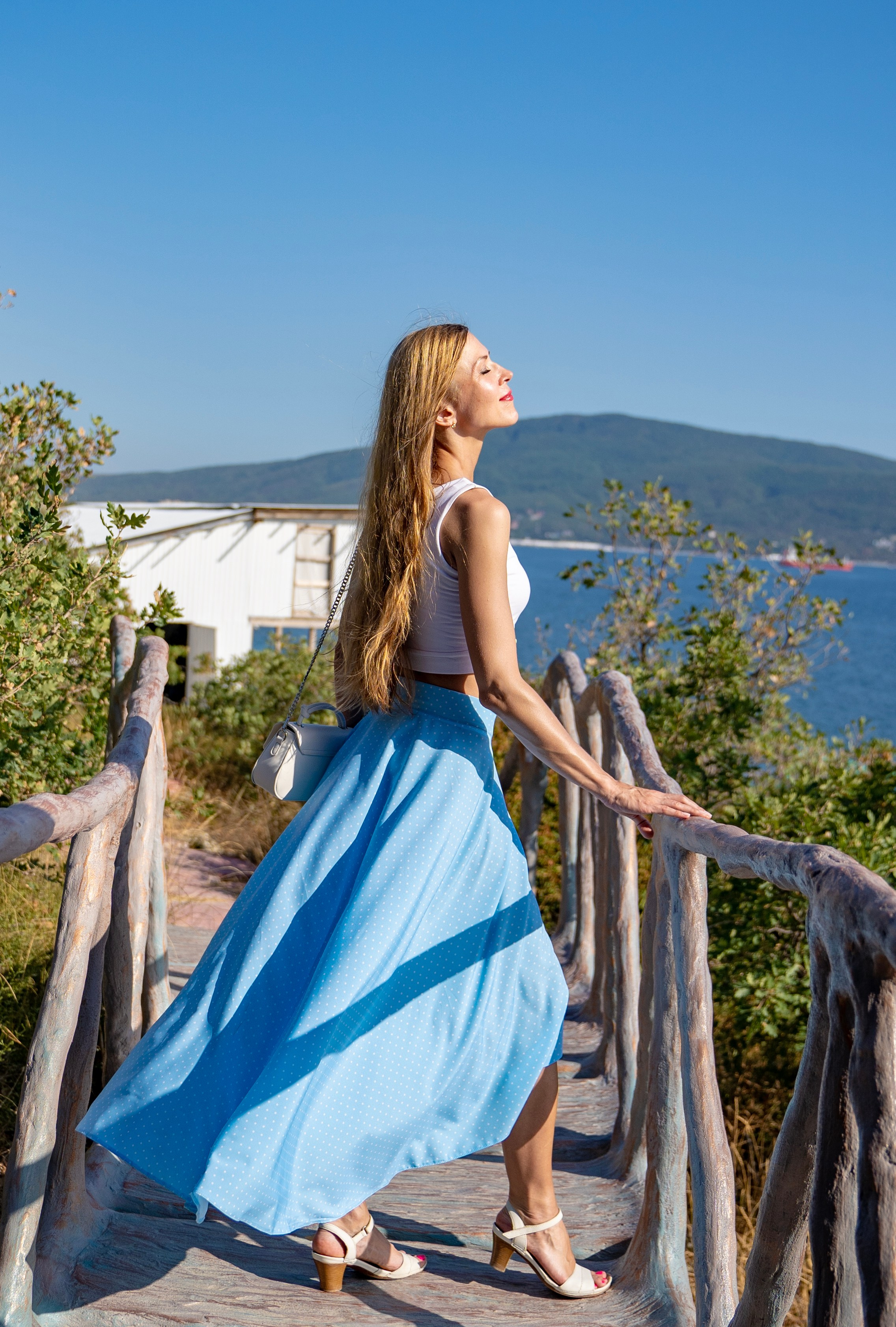 Прогулка по Парку Стекла — фотосессия с экскурсией. Семейный и детский фотограф Екатерина Черняева. Снимаю портреты, love story, фотопрогулки, работаю на улице, в кафе, студии, дома у клиента