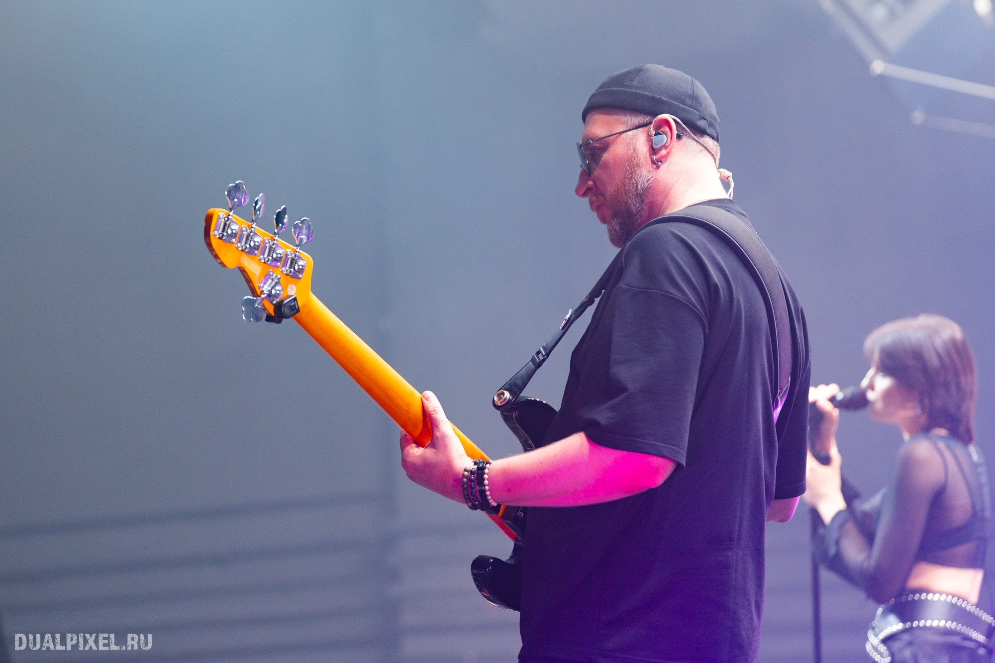 Mona. Магия музыки в кадре: Концертная Фотография