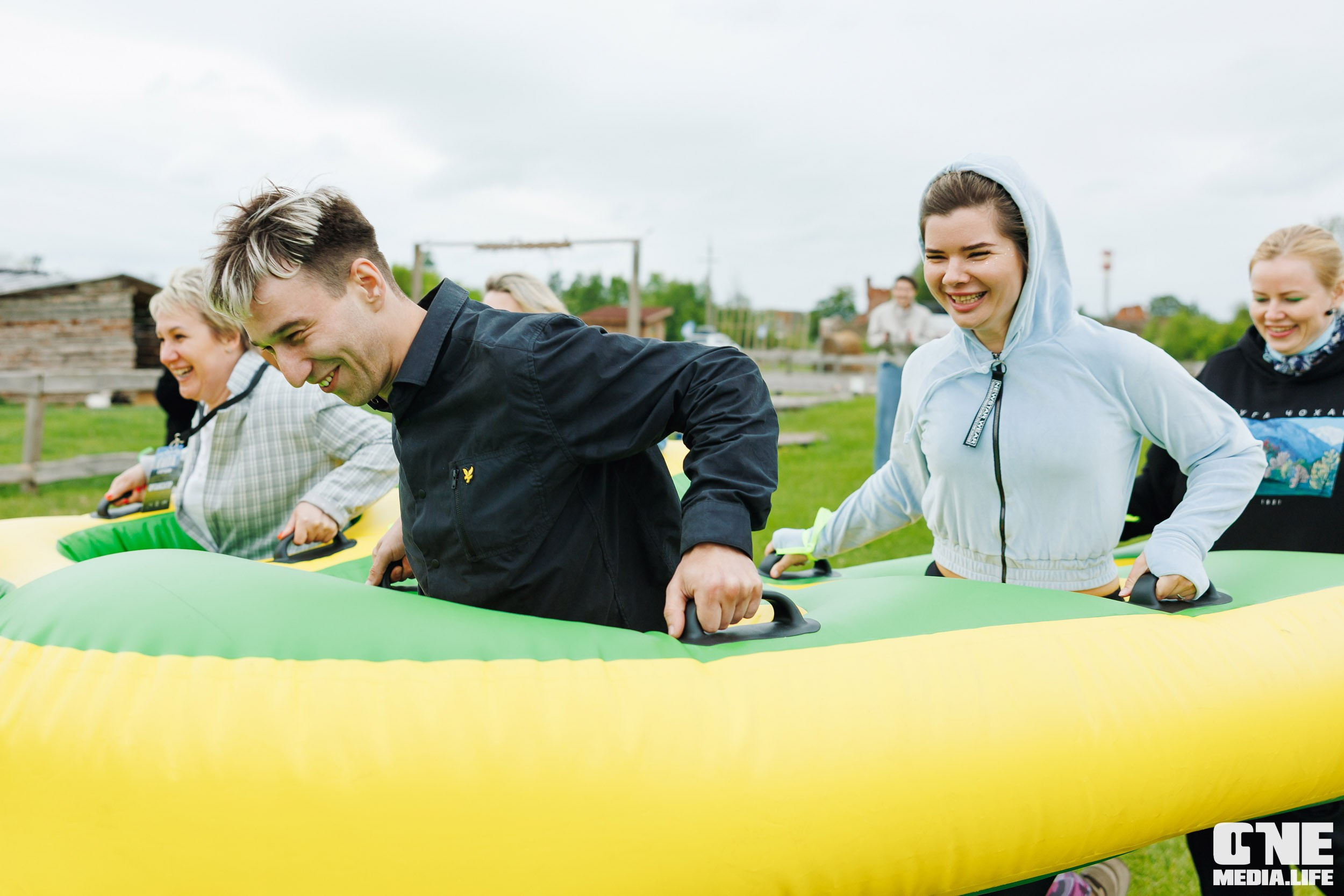 Фоторепортаж с форума «Мой бизнес. Сила в окружении». One Media Life: фоторепортажи, фотоотчеты с мероприятий и заведений
