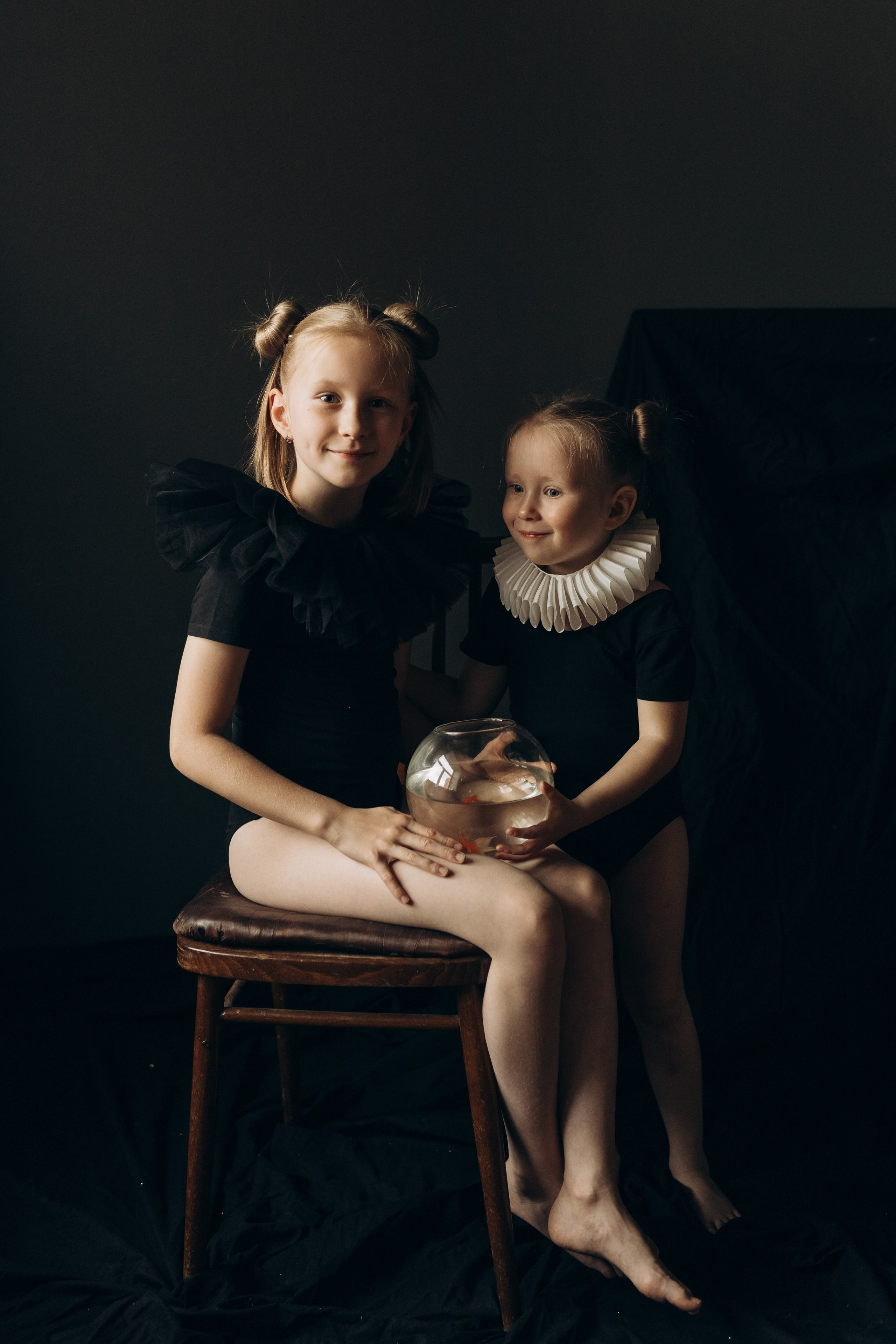 Сёстры. Фотограф Людмила Оюн