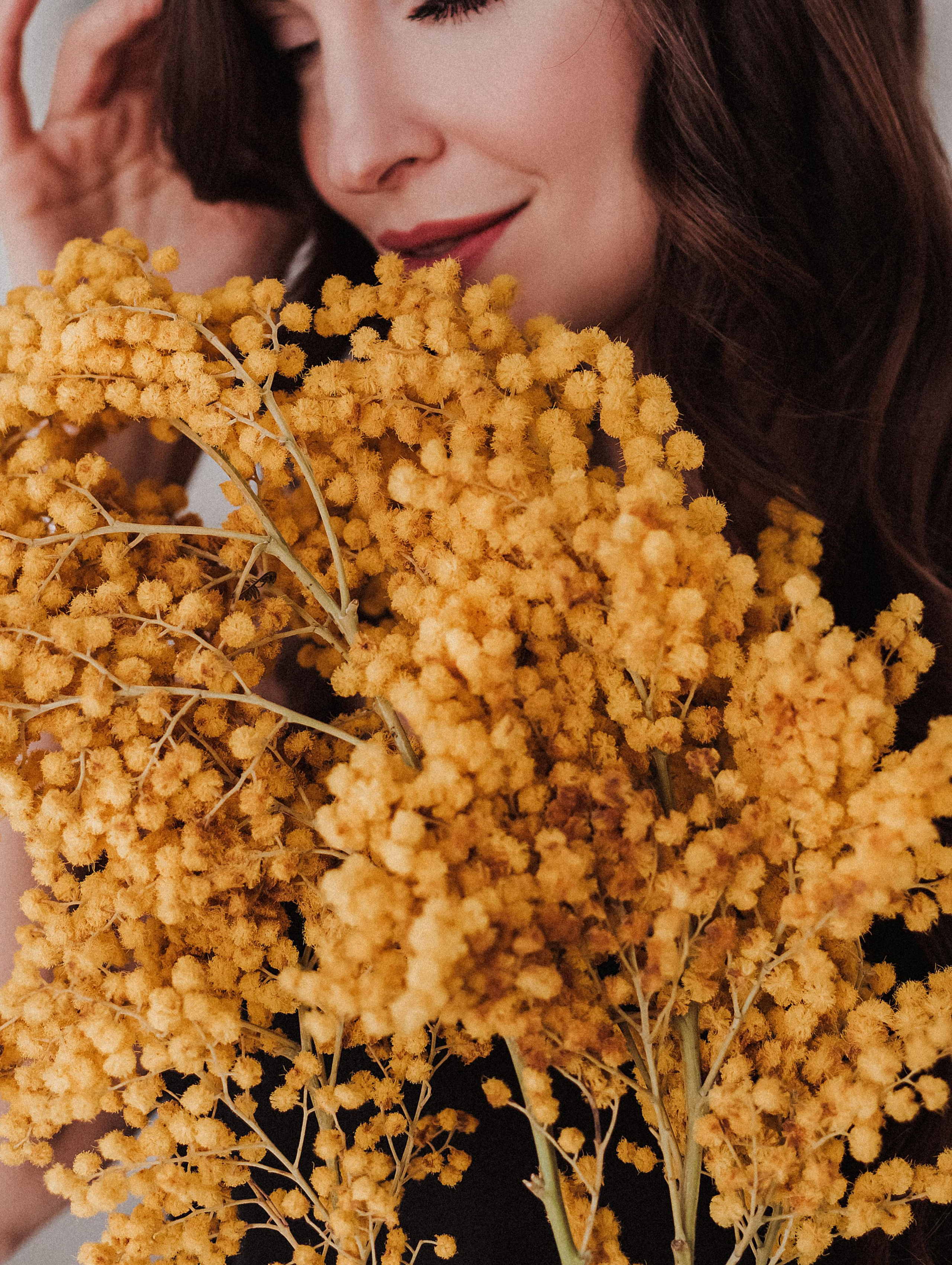 Катерина и мимозовое облако. Mariam Bagdasaryan