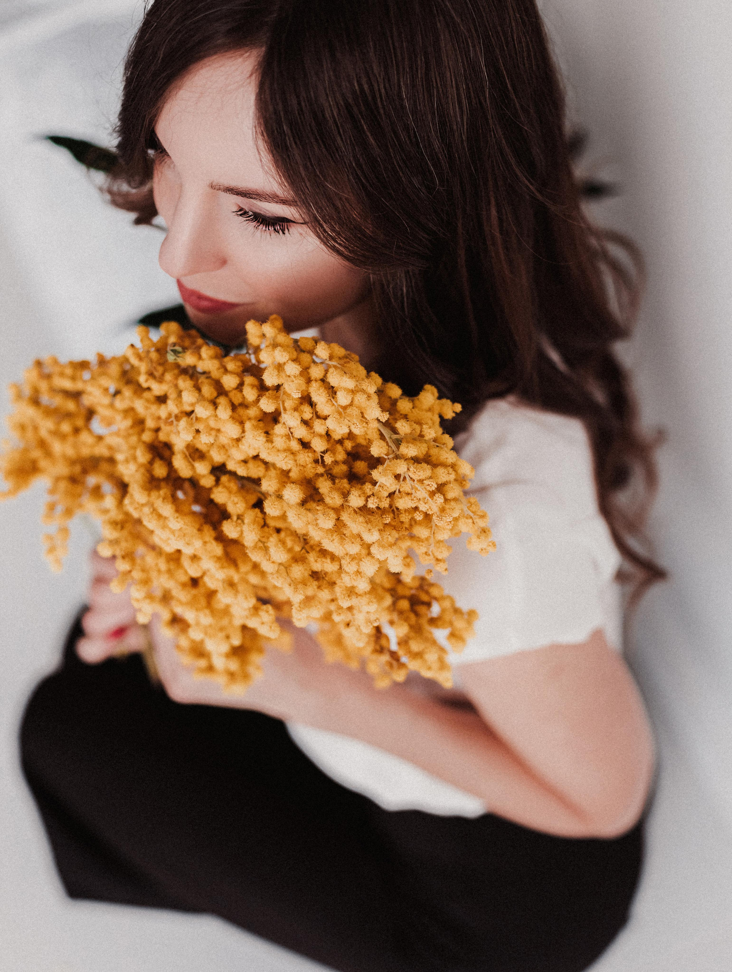 Катерина и мимозовое облако. Mariam Bagdasaryan