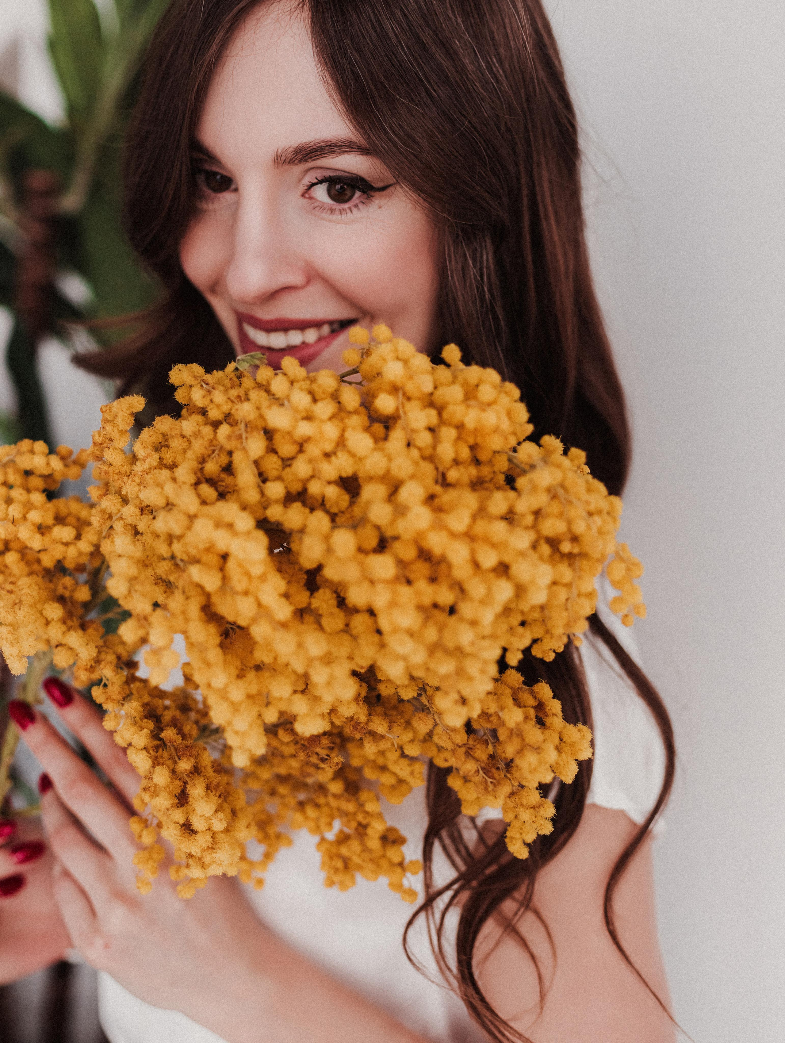 Катерина и мимозовое облако. Mariam Bagdasaryan