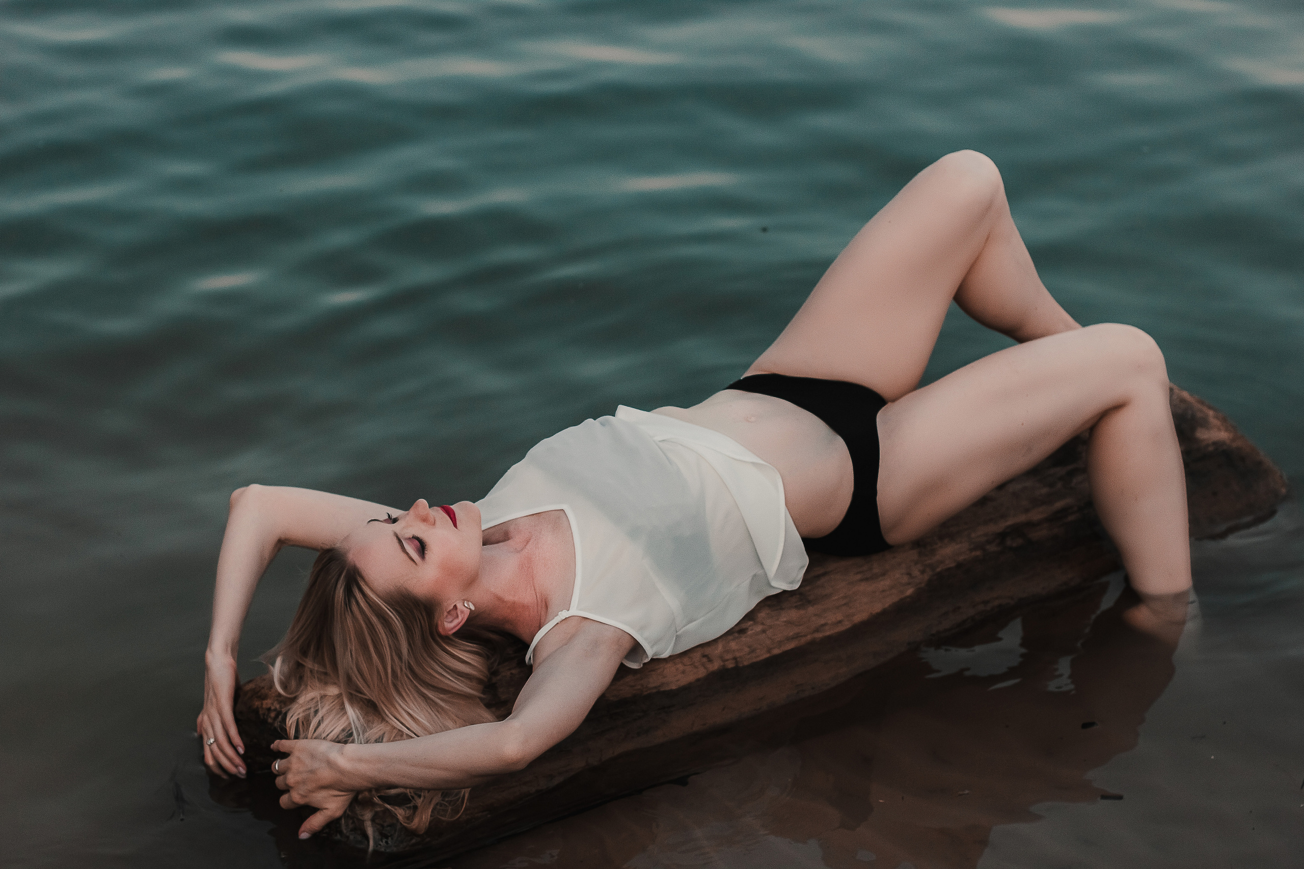 Lady in red. Мариам Багдасарян