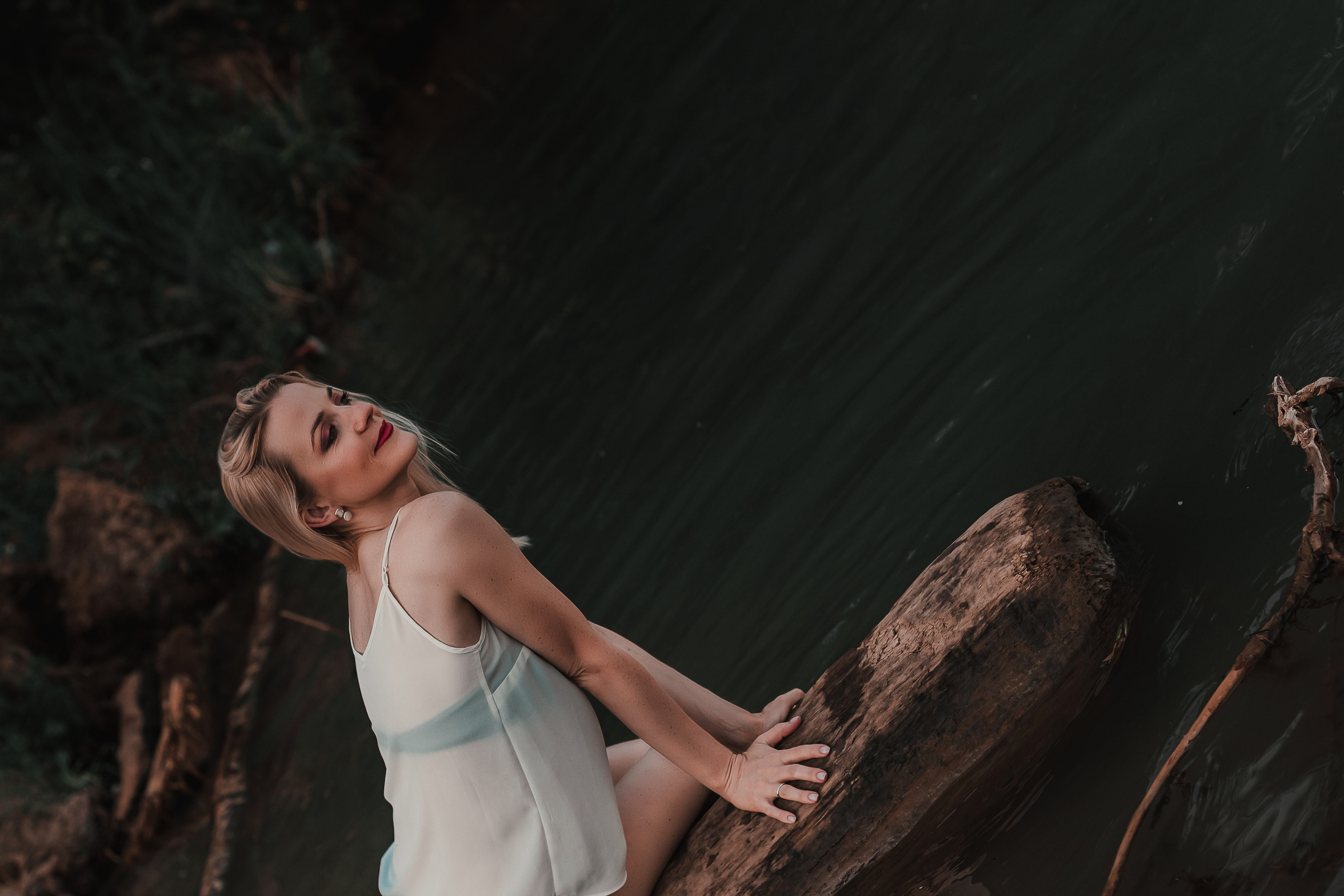 Lady in red. Мариам Багдасарян