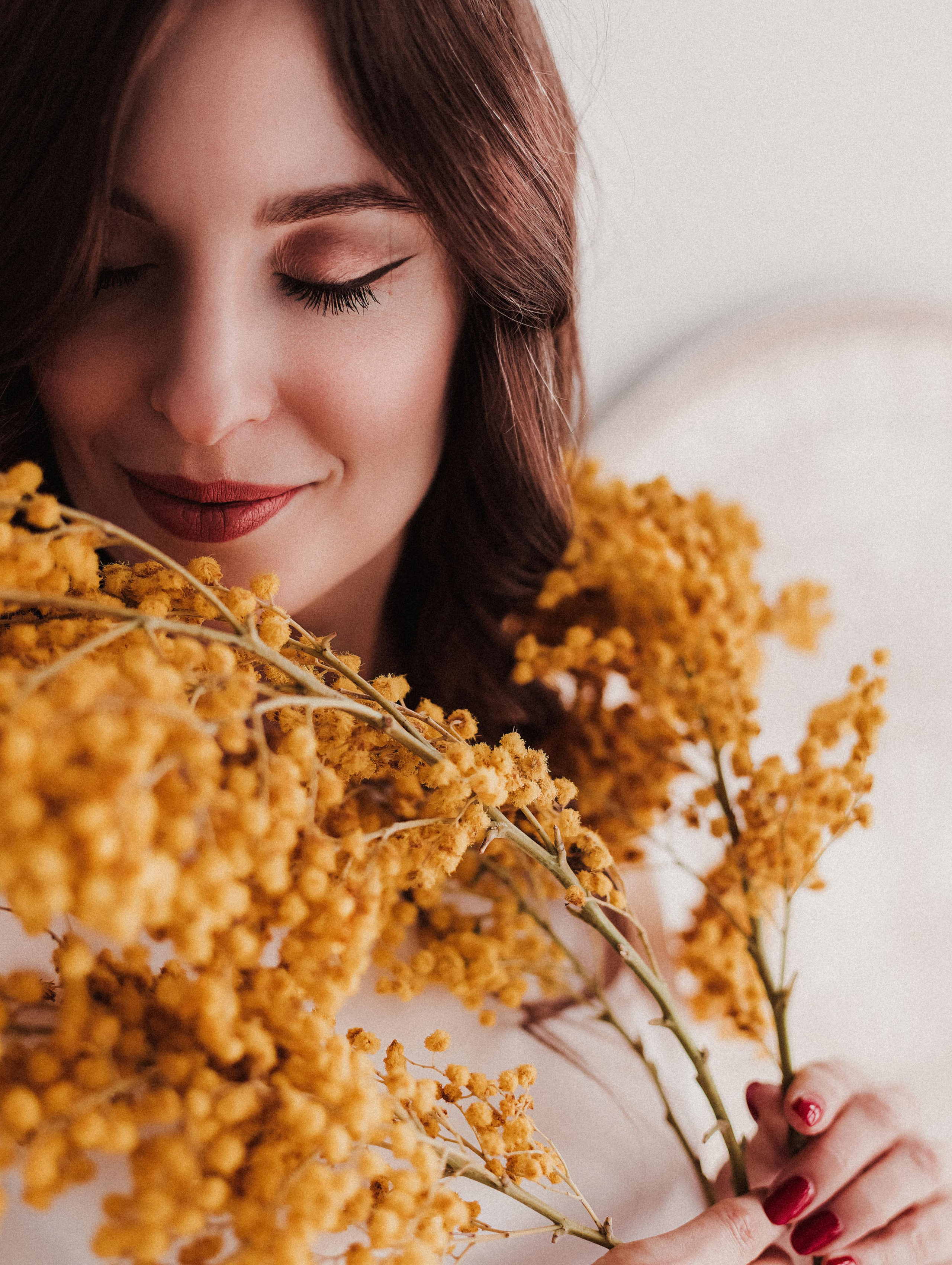 Катерина и мимозовое облако. Mariam Bagdasaryan