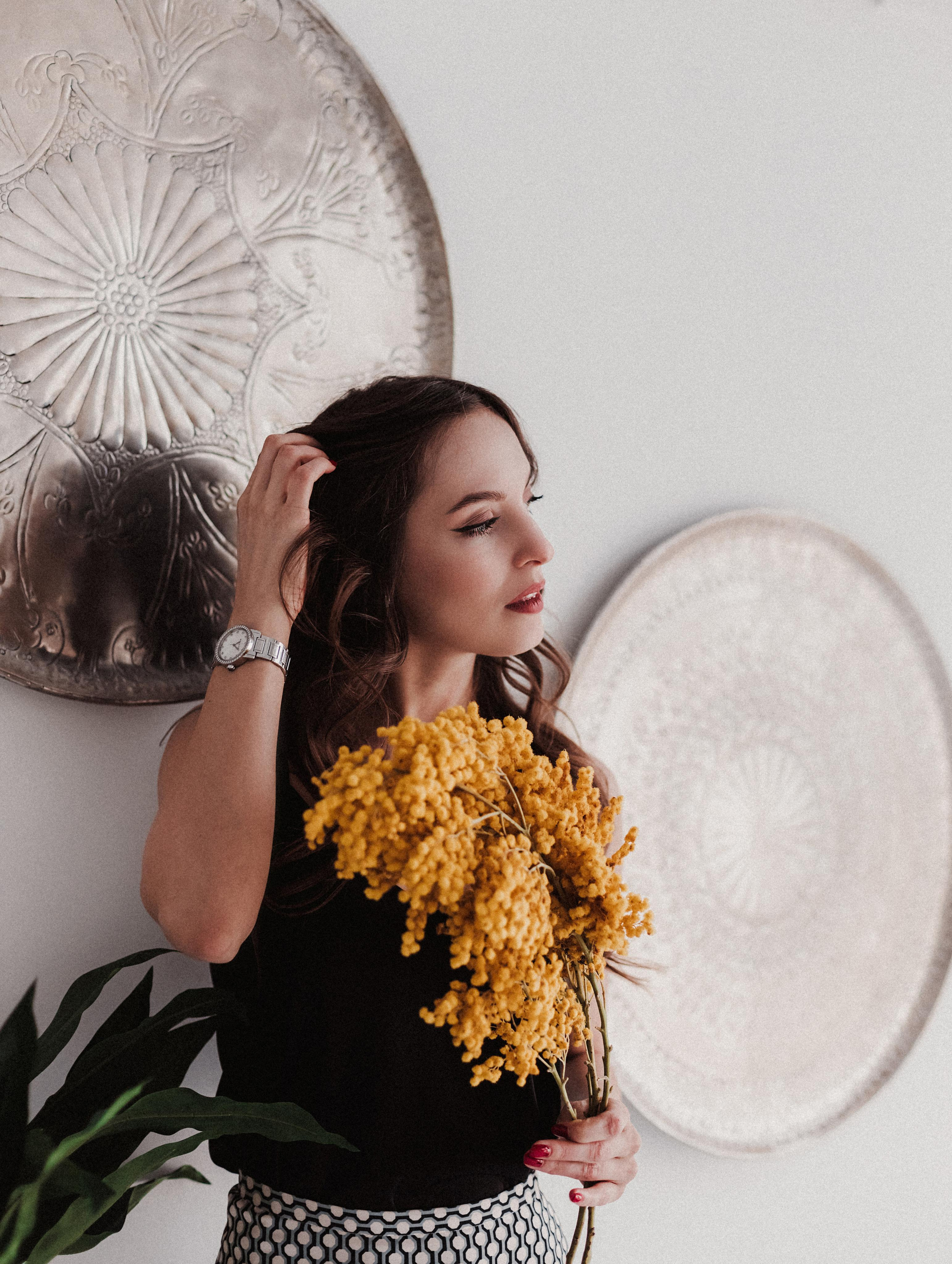 Катерина и мимозовое облако. Mariam Bagdasaryan