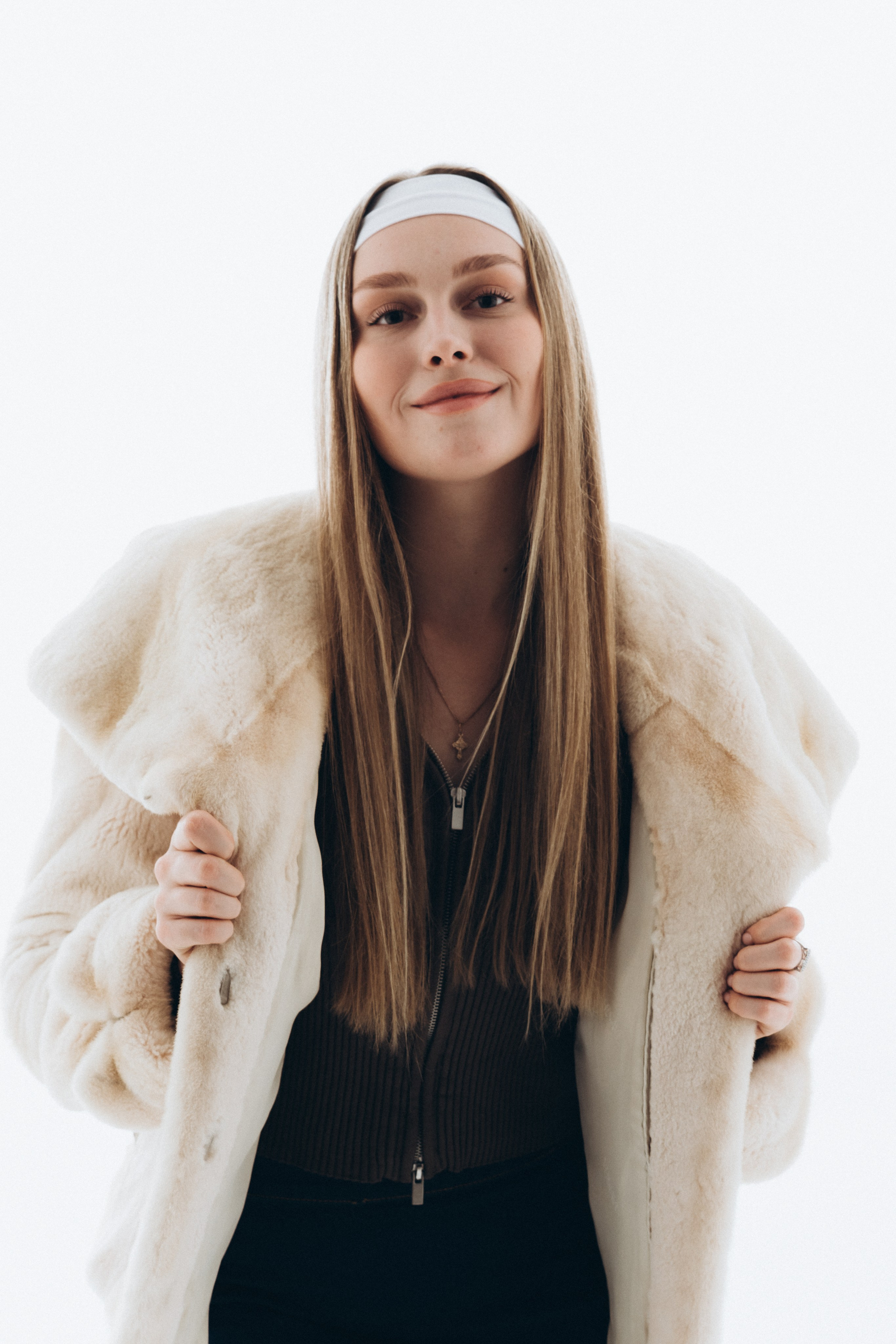 Надежда. Главная