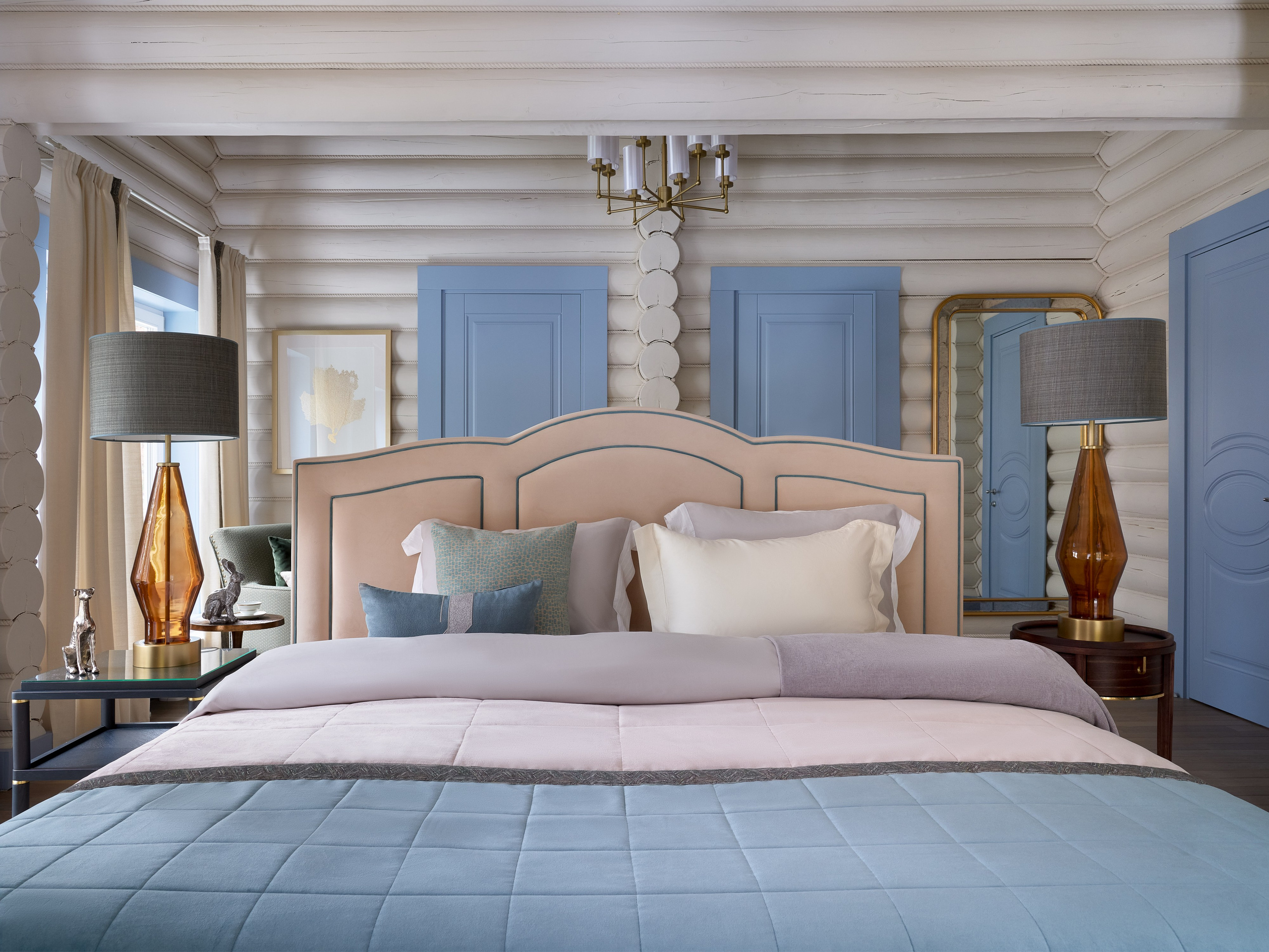 Бревенчатый светлый дом. Фотограф Наталья Вершинина