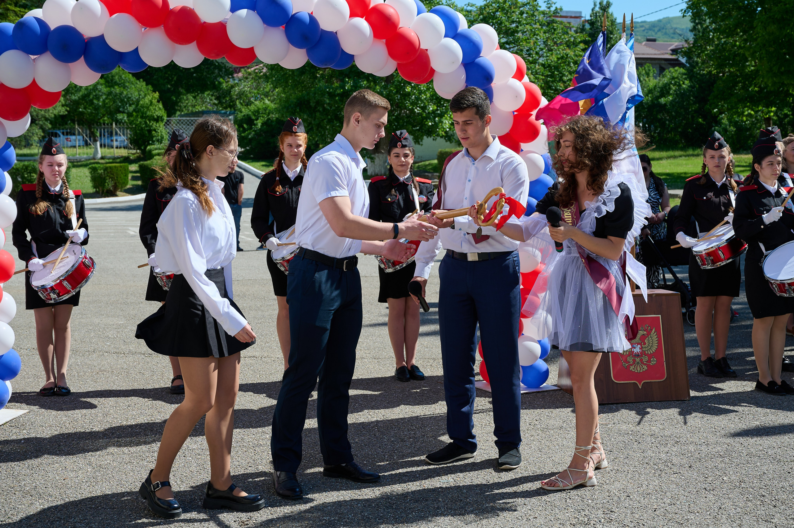 Последний звонок. Жизнь курорта Кабардинка в фотографиях