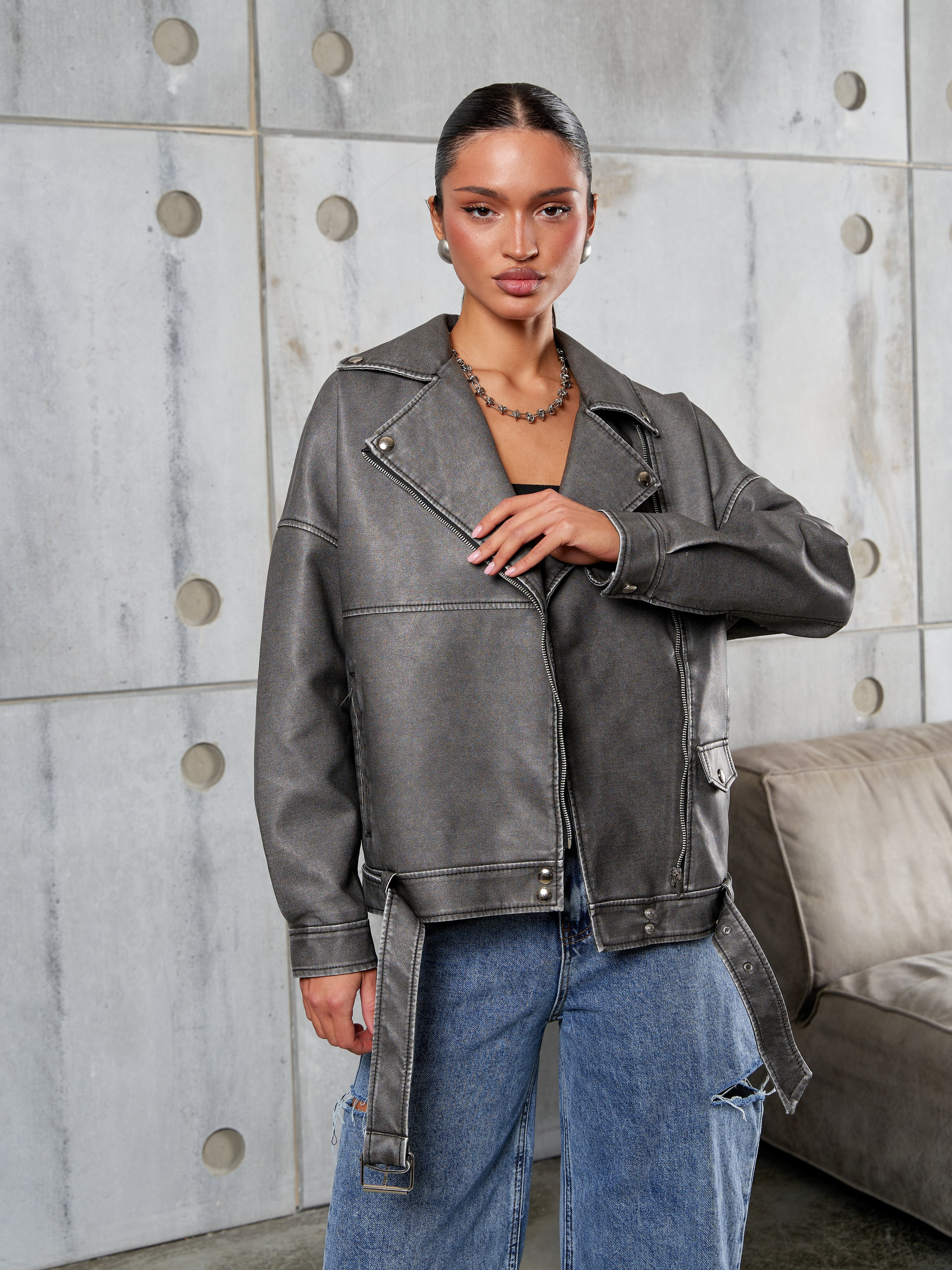 Кожанка. Фотограф для маркетплейсов в Москве