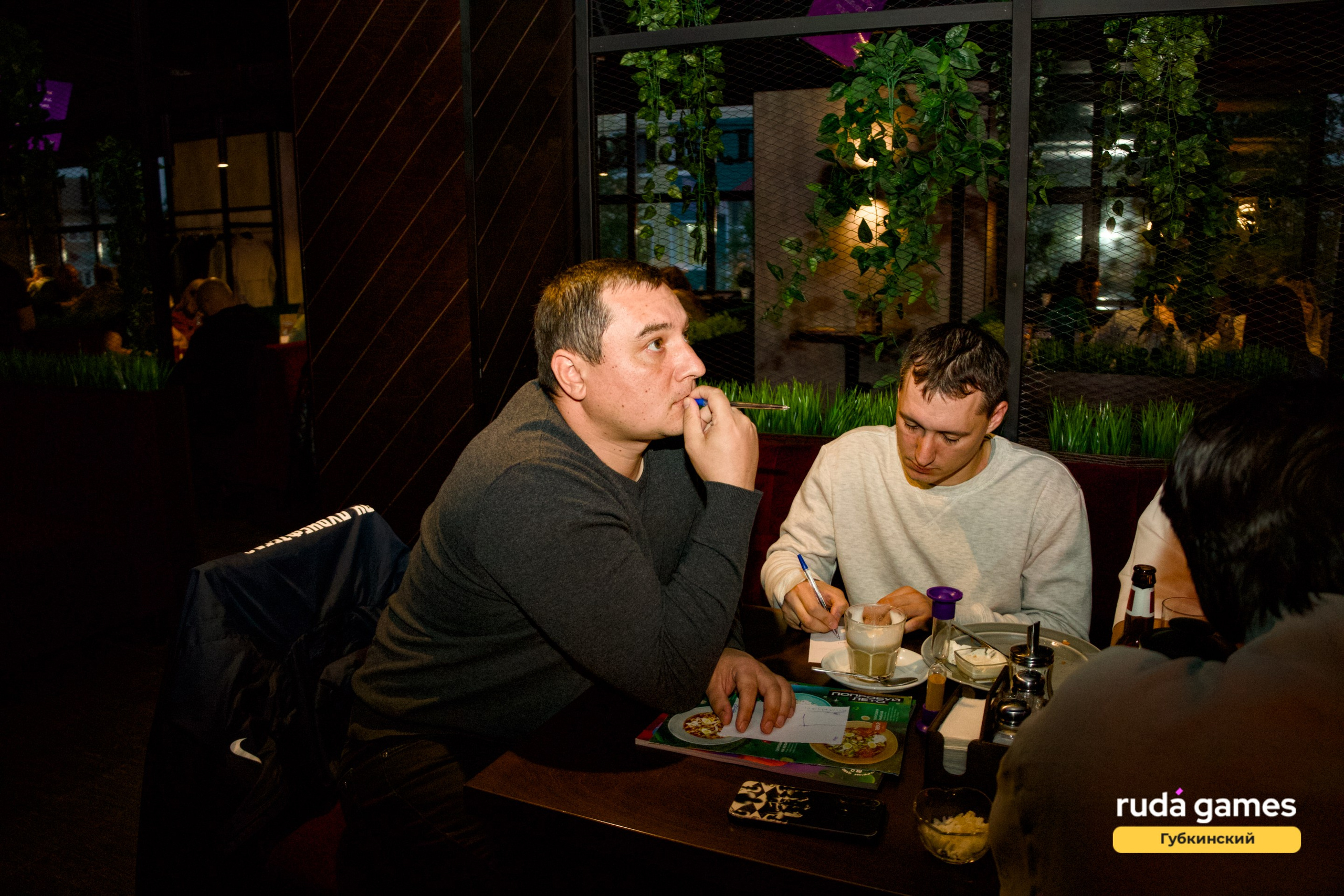 15 августа. Фотограф в Губкинском | Александра Артамонова