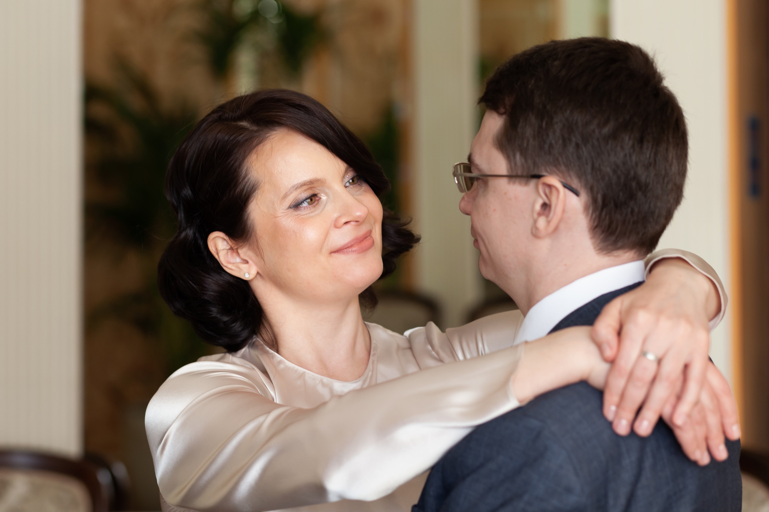 Съемка регистрации в Грибоедовском ЗАГСе. Фотографы в Москве Светлана Устинова и Сергей Грачев