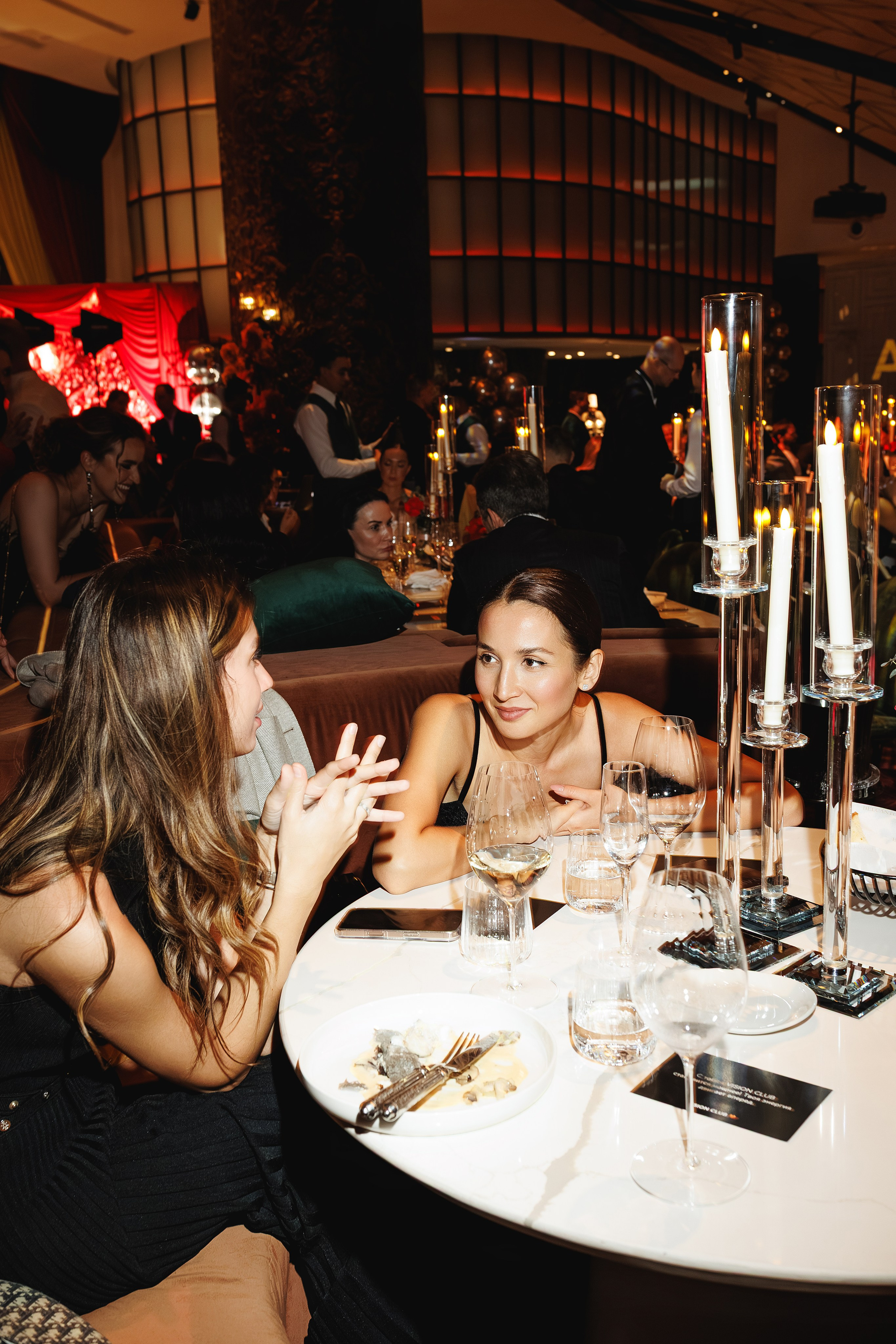 Event Photography Dubai Opera — Vision PRO Birthday at Belcanto Restaurant. Evgen Yatsenko — Photographer in Dubai