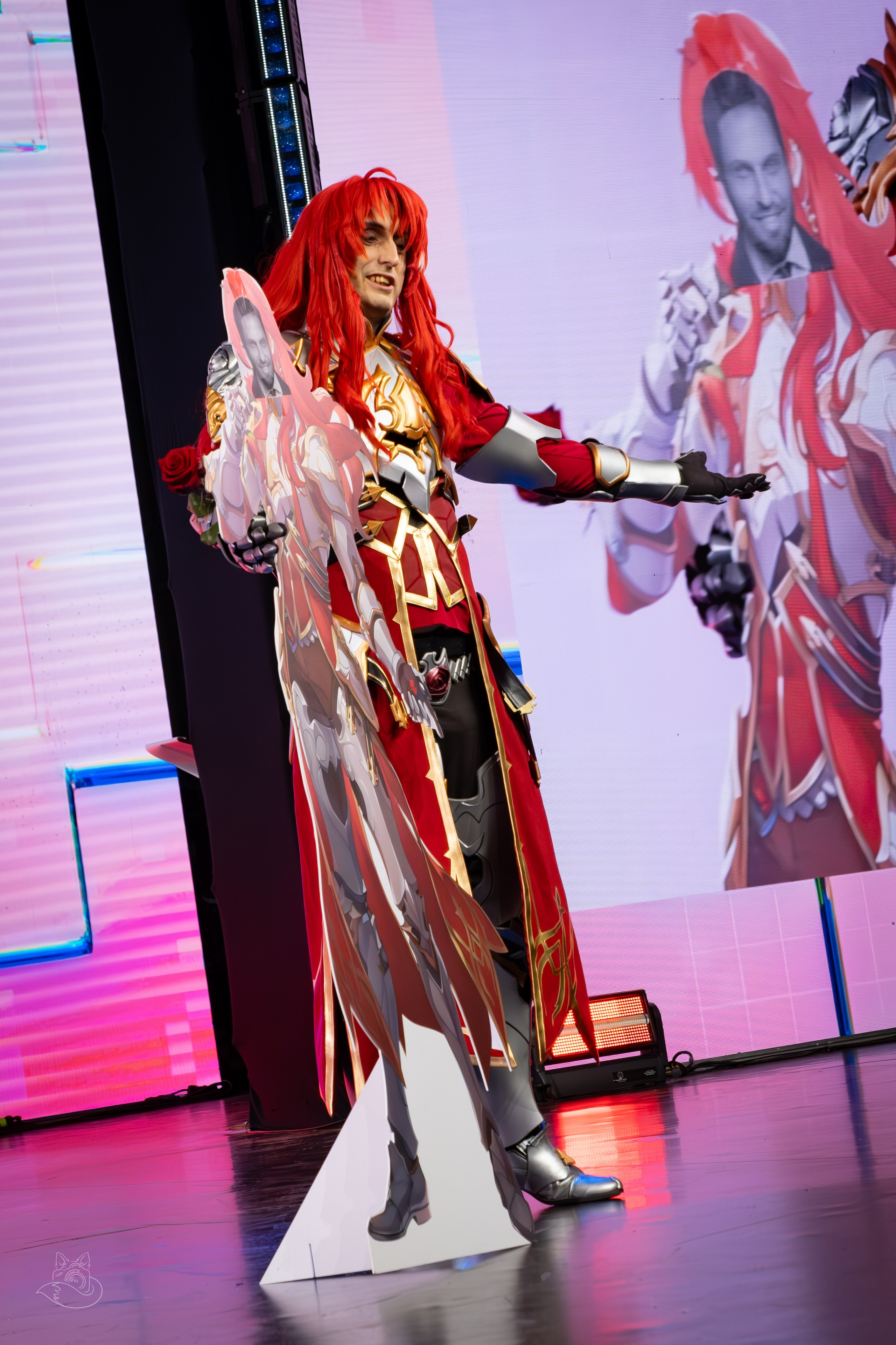 Сцена РЭД ЭКСПО 2024. Косплей фотограф