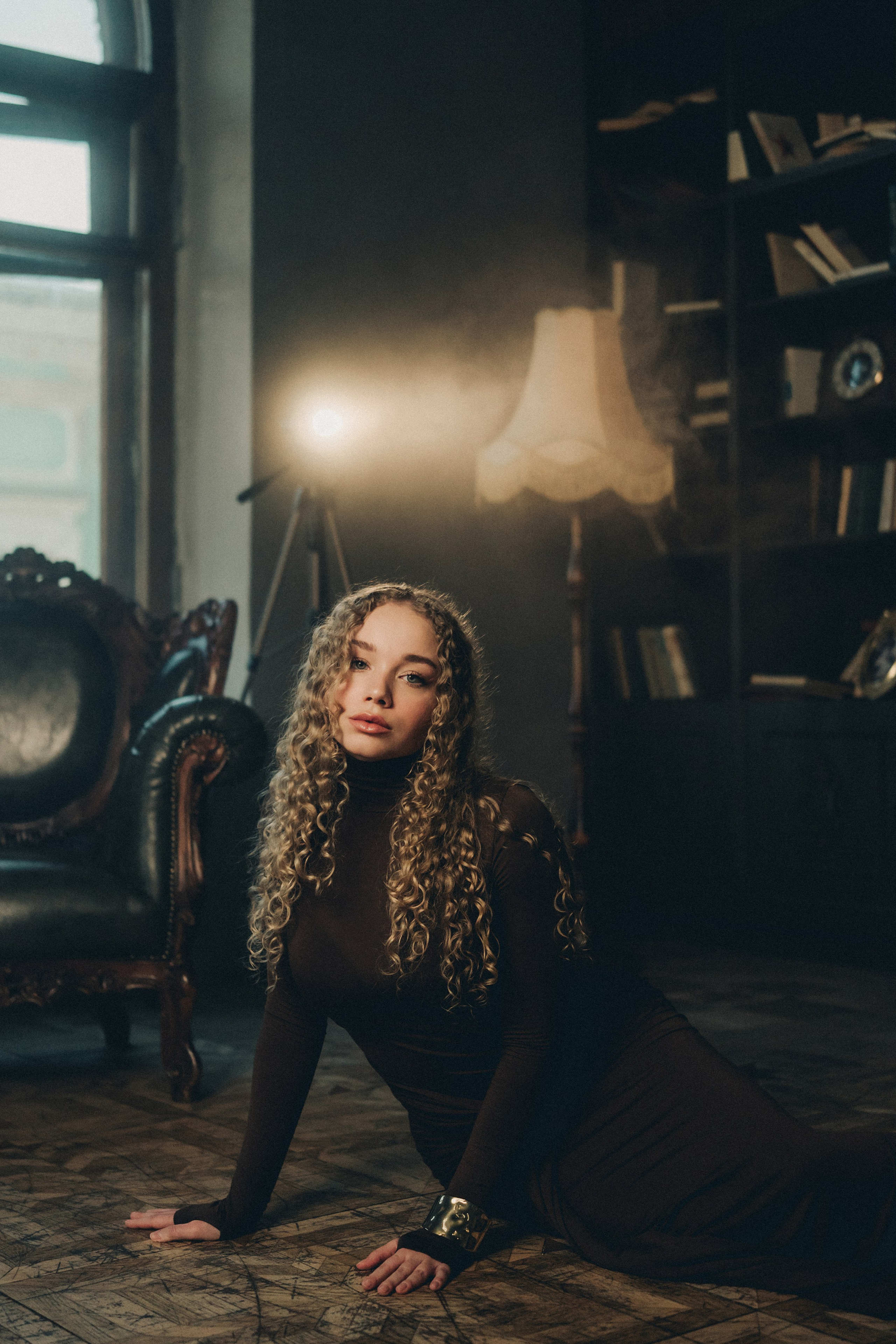 Леся | фотосессия в старинном особняке. Портретный фотограф Москва