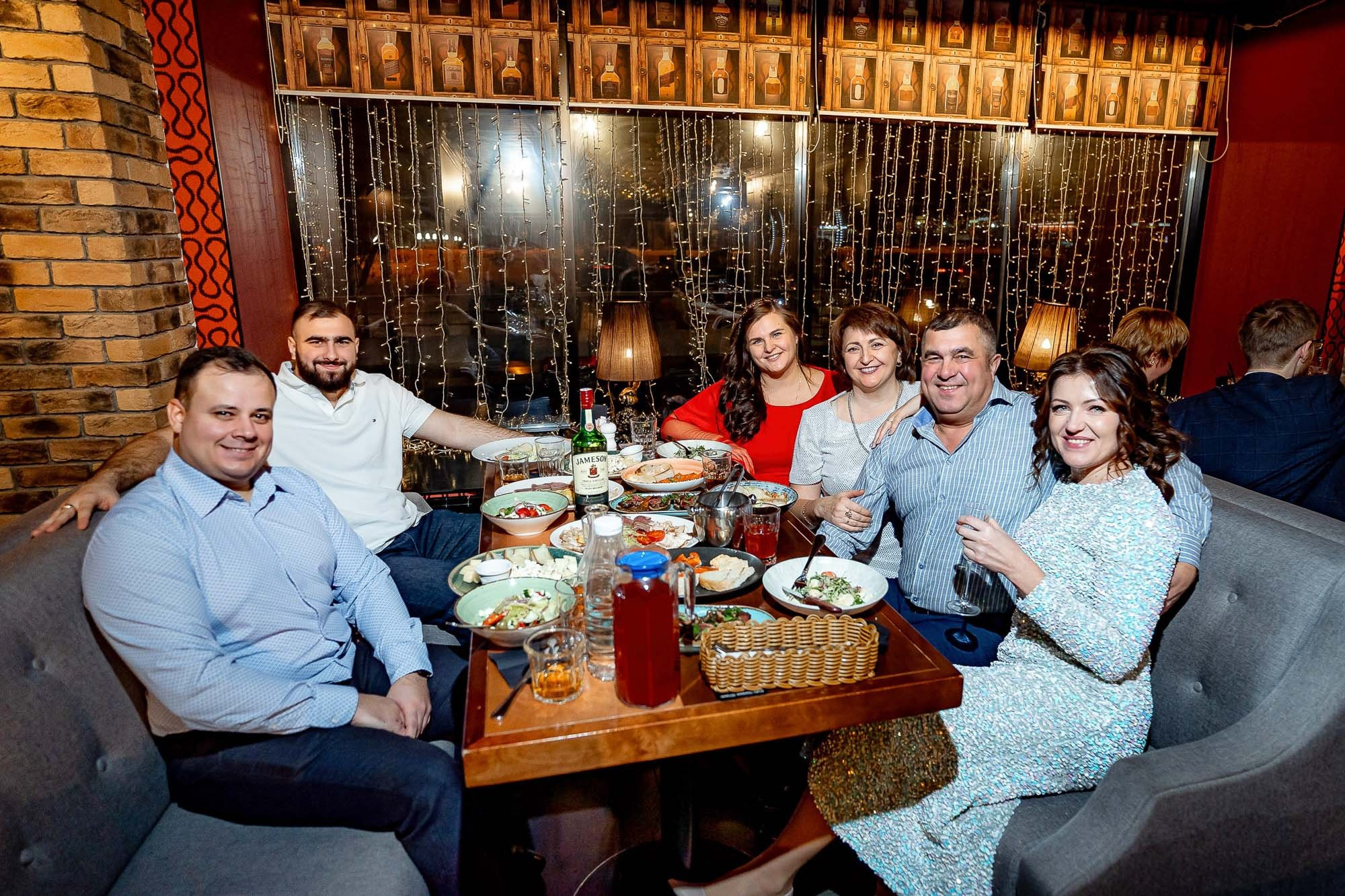 Новый год 2024 в Peoples. Сергей Кошкин. Репортажная и ивент-фотография в Сургуте