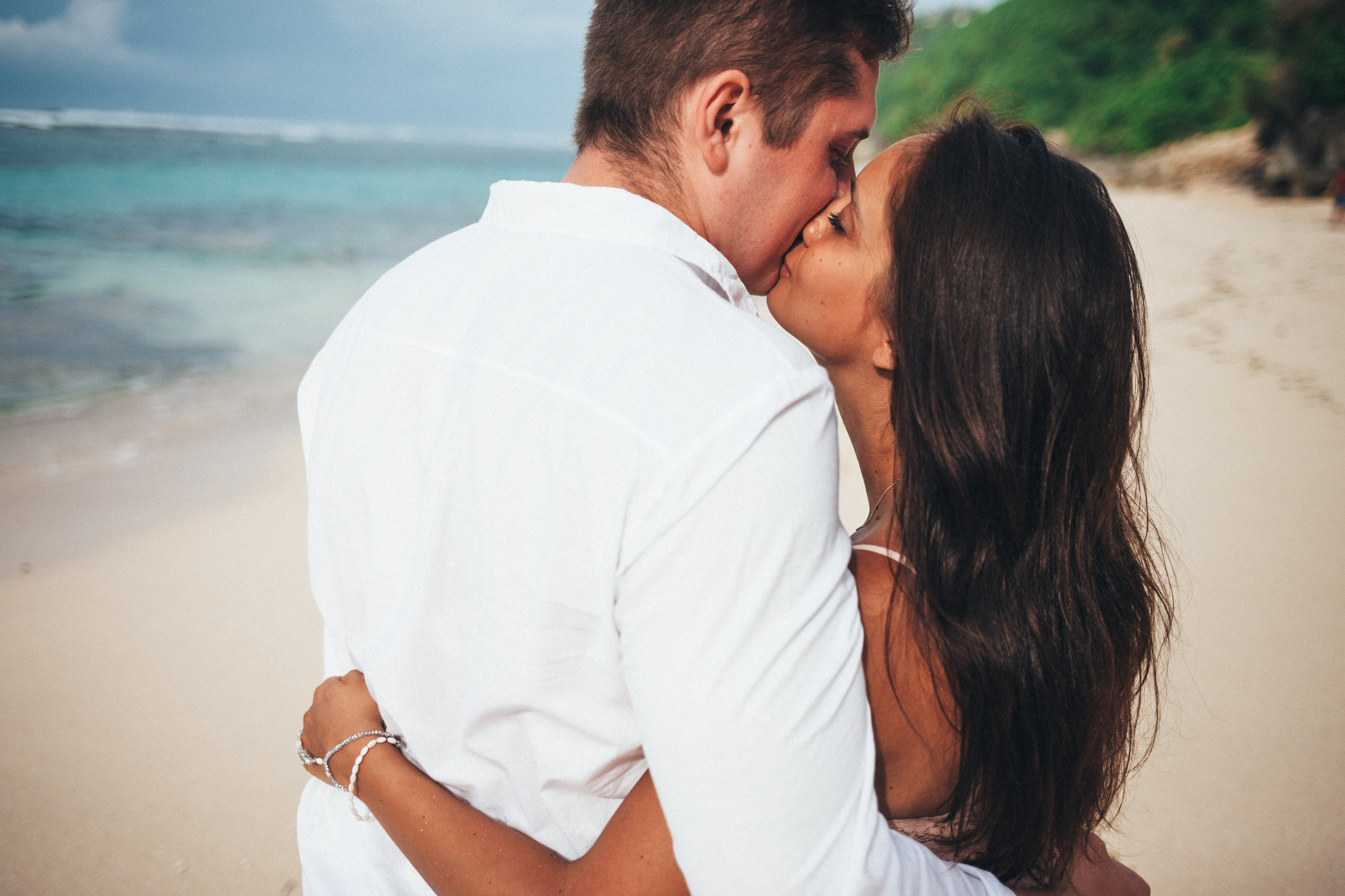 Leva and Lena. Wedding photographer in Bali