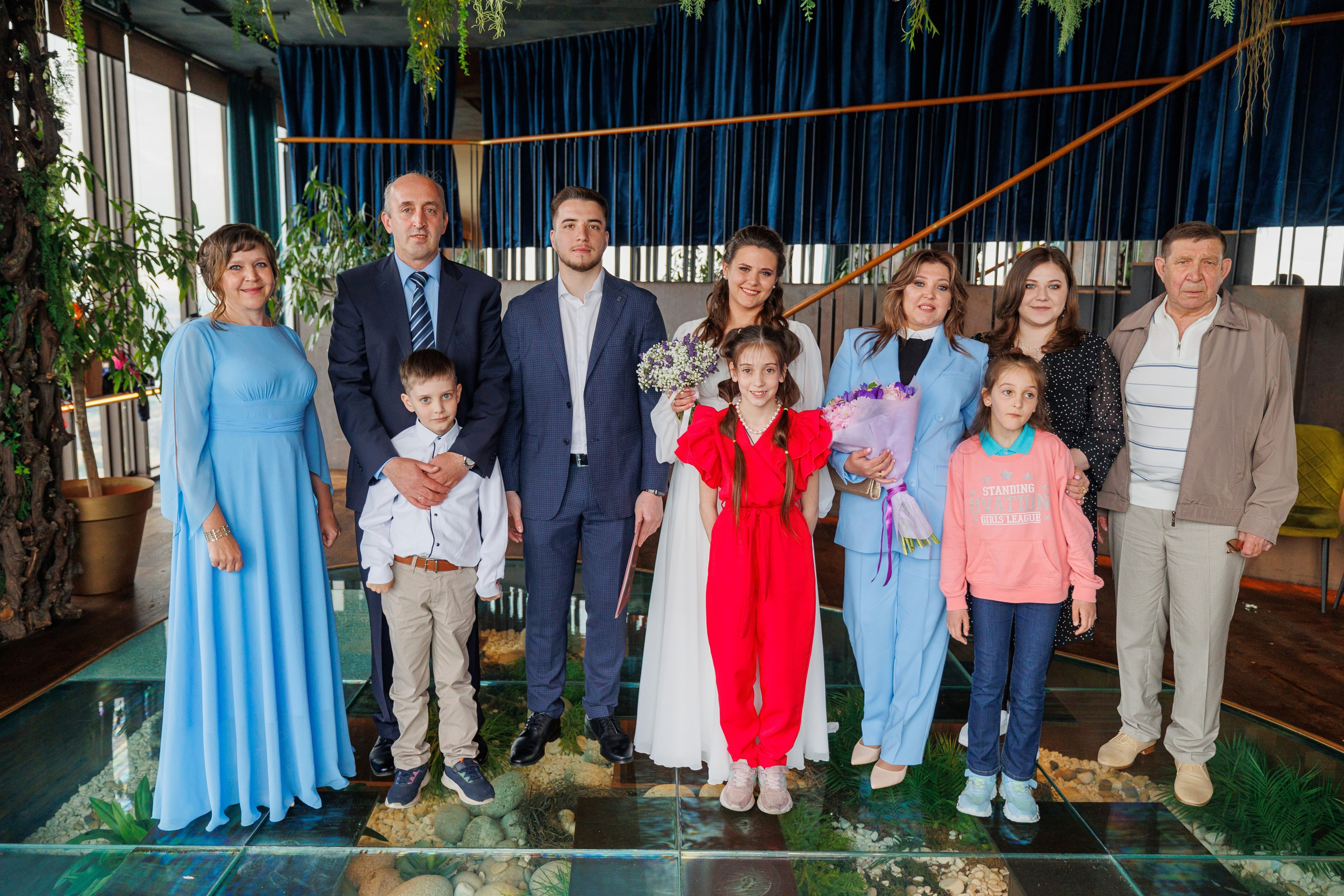 Фотограф на регистрацию в ЗАГС Москва Сити Birds Башня ОКО. Примеры фото, отзывы молодоженов и заявка на регистрацию через официальный сайт.