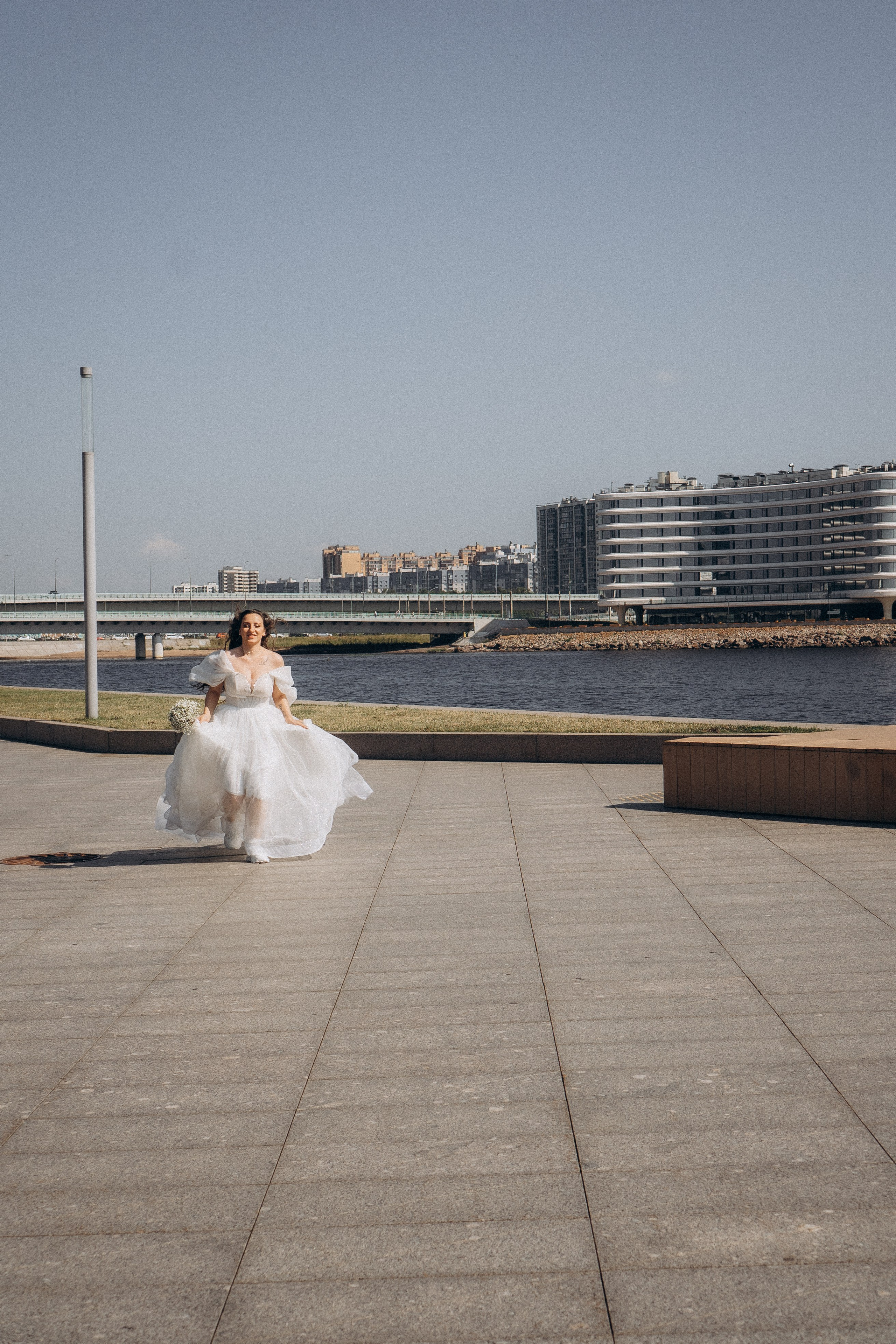 СВАДЕБНАЯ СЬЕМК В ПАРКЕ 300-ЛЕТИЯ. Профессиональный фотограф, Санкт-Петербург — Виктория Богомолова