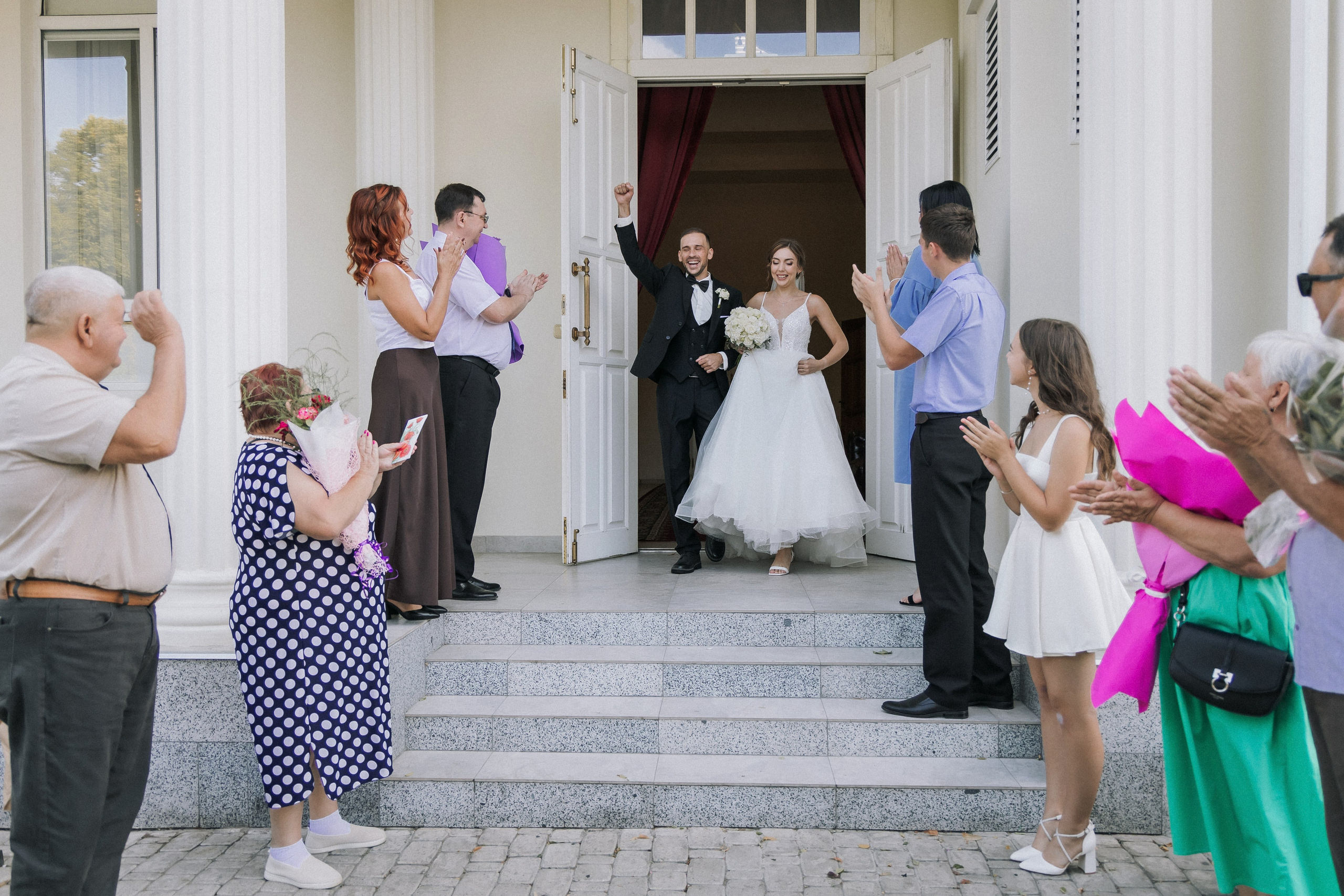 Свадебная прогулка Екатерины и Евгения. Свадебная фотография. Арина Рубах