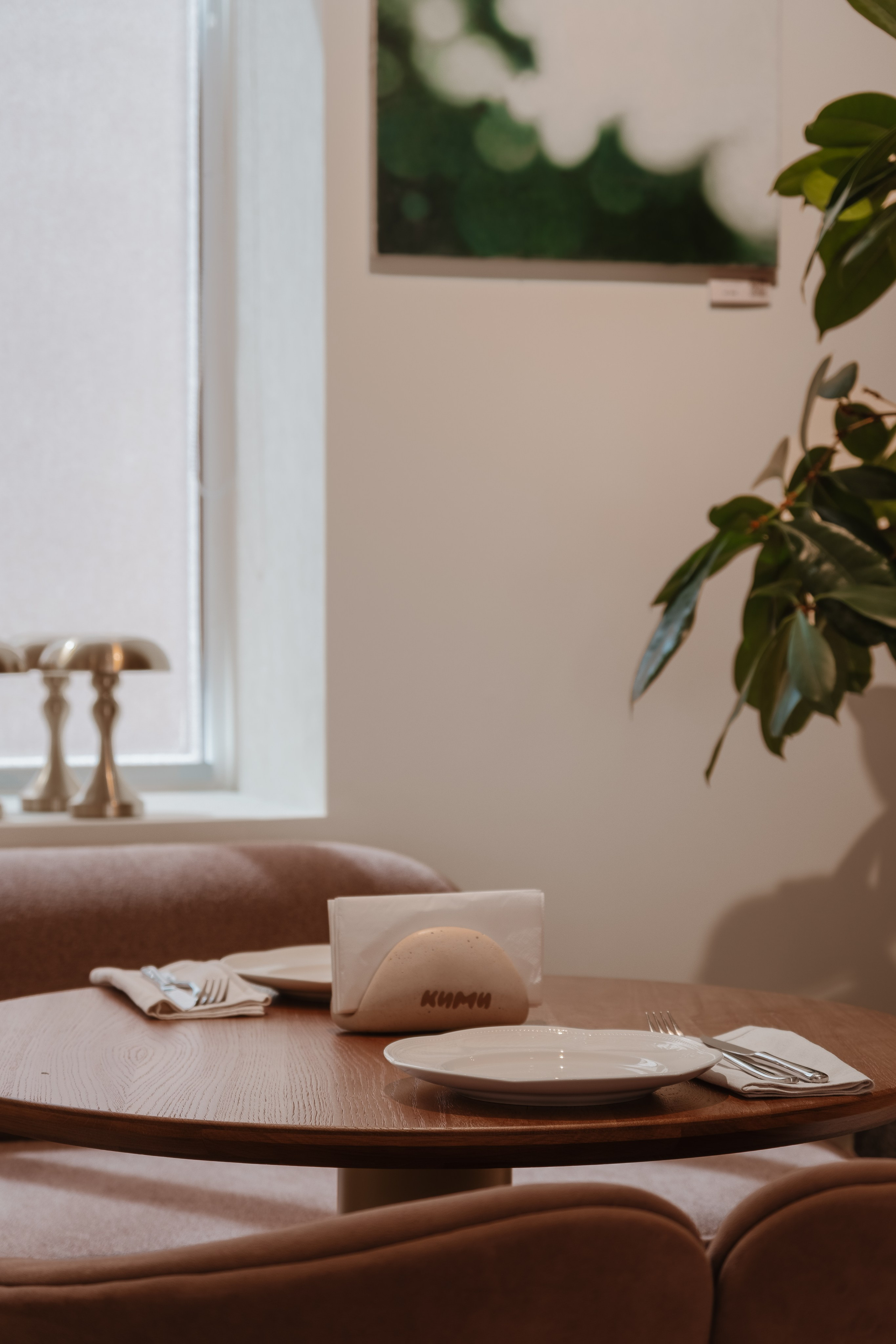 Kimi Bistro. Ekaterina Symidi. Interior Photographer