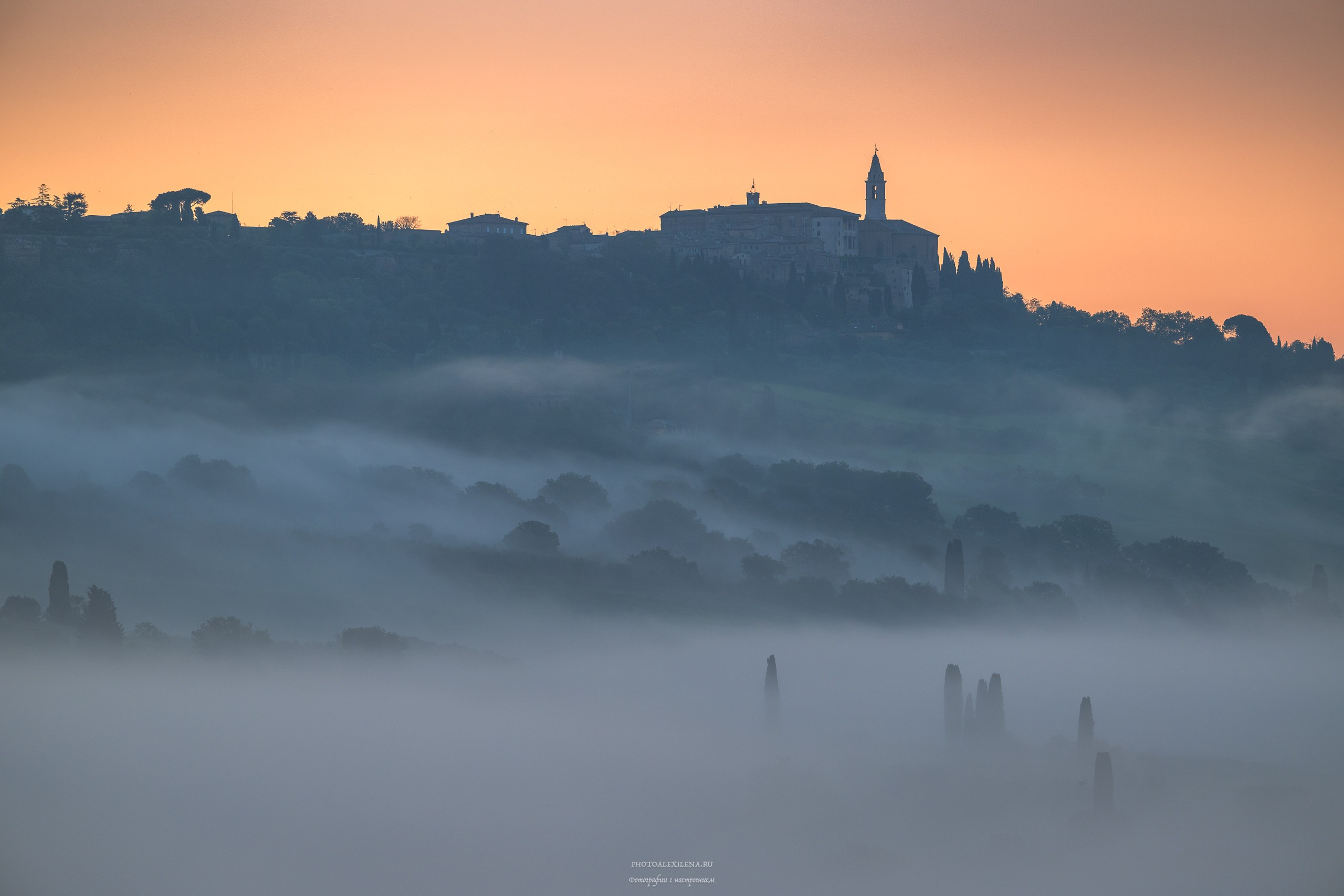 Волшебное утро в Тоскане. Авторские стильные фотокартины