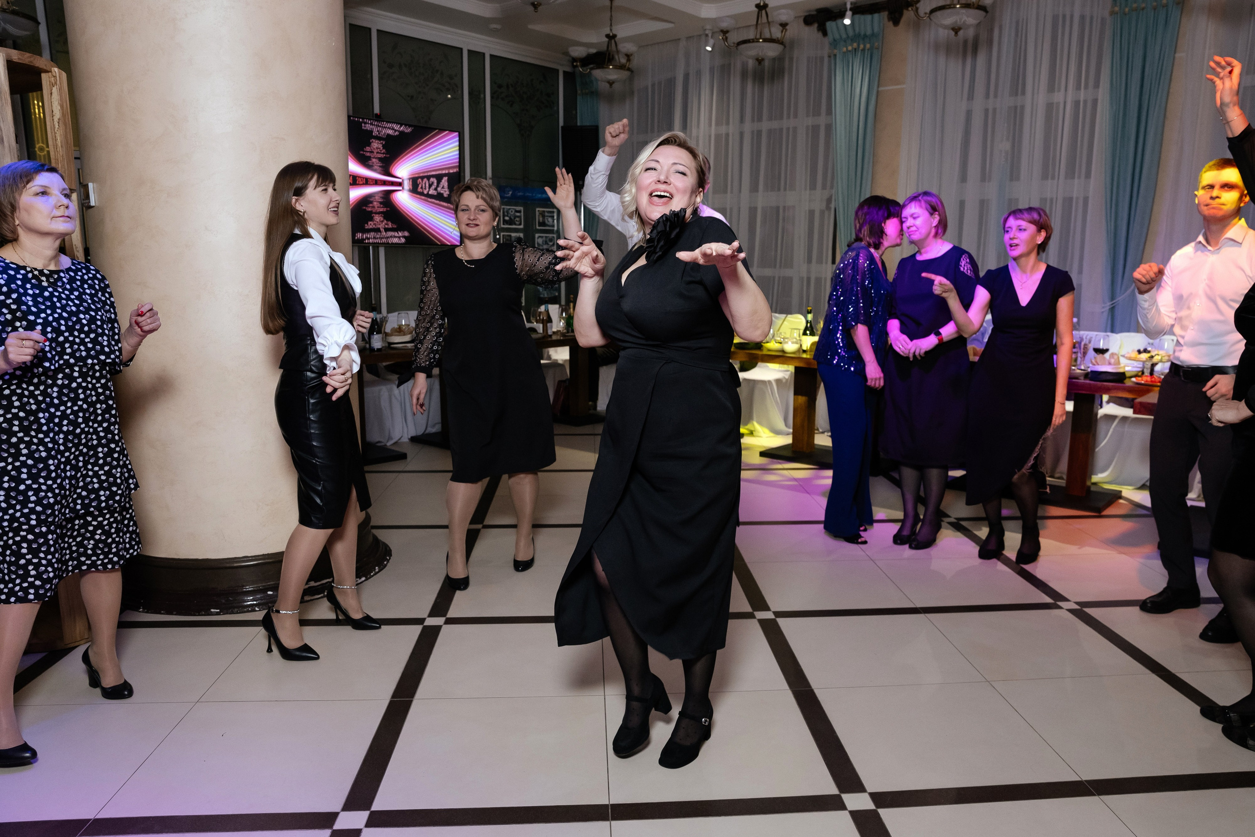 Олимп. Семейный фотограф — Макс Белогрудов