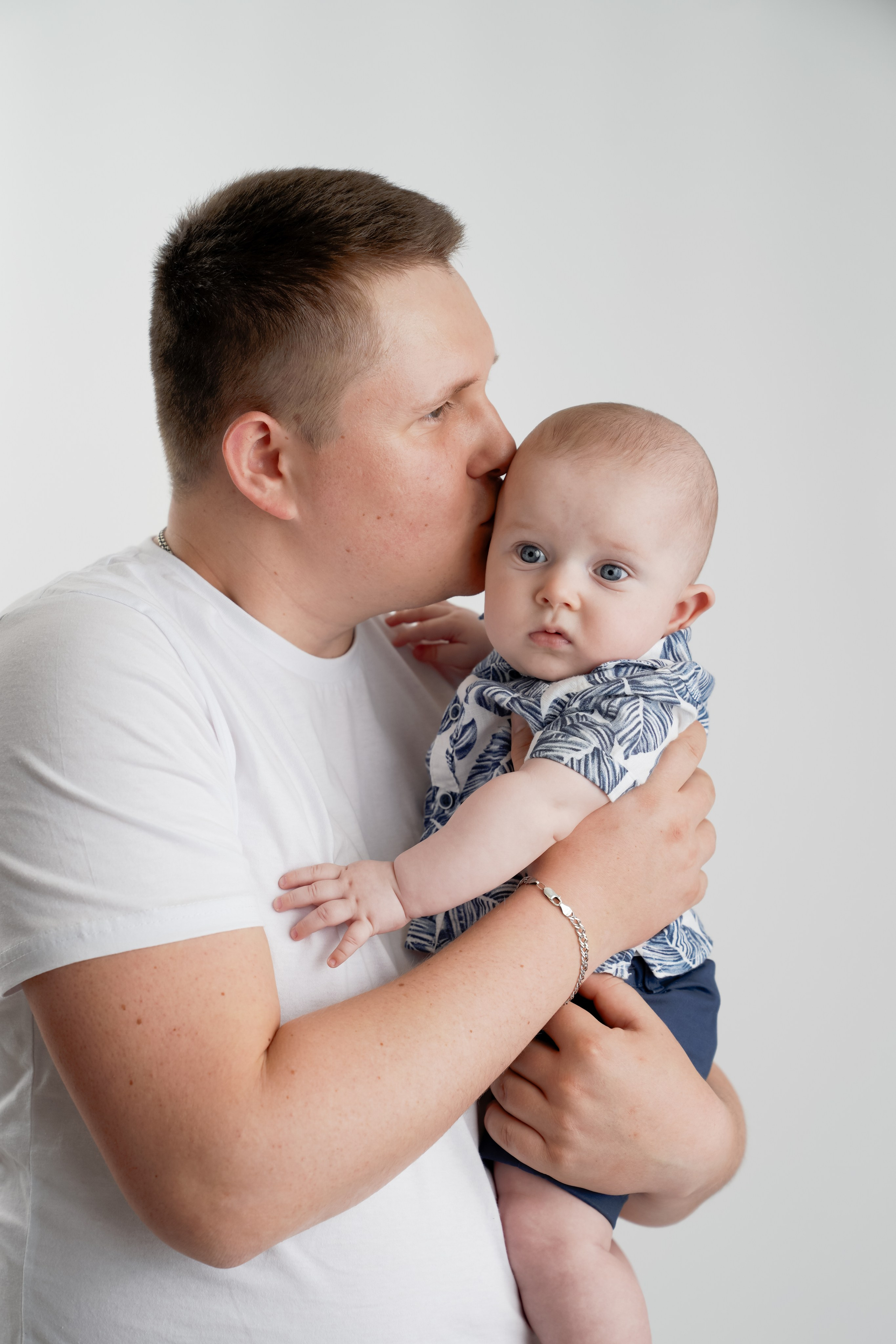 ЭКОНОМ. Фотограф новорожденных, детей до года и беременных в Симферополе