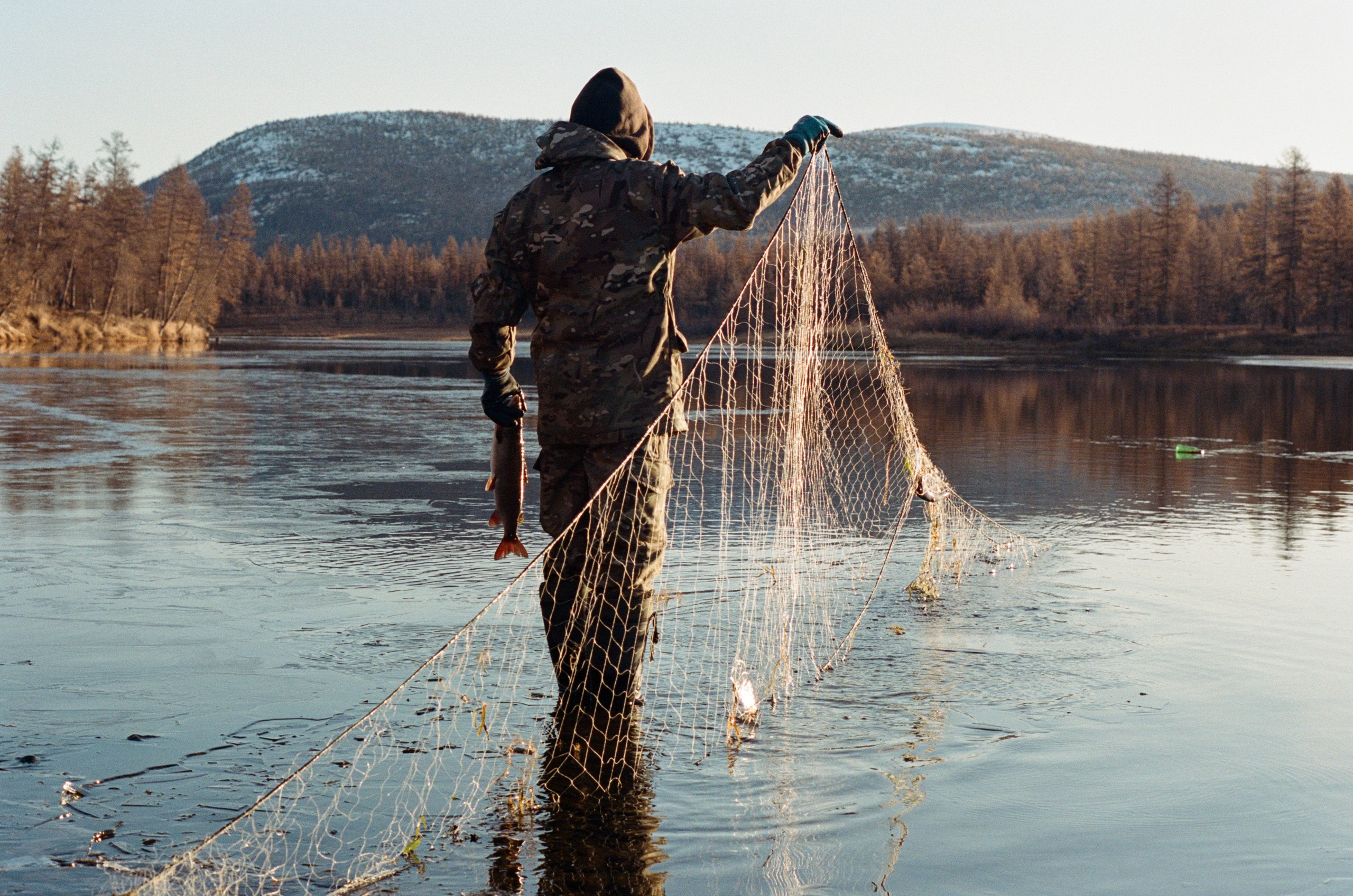 Не забудь накормить озеро. Natalya Madilyan