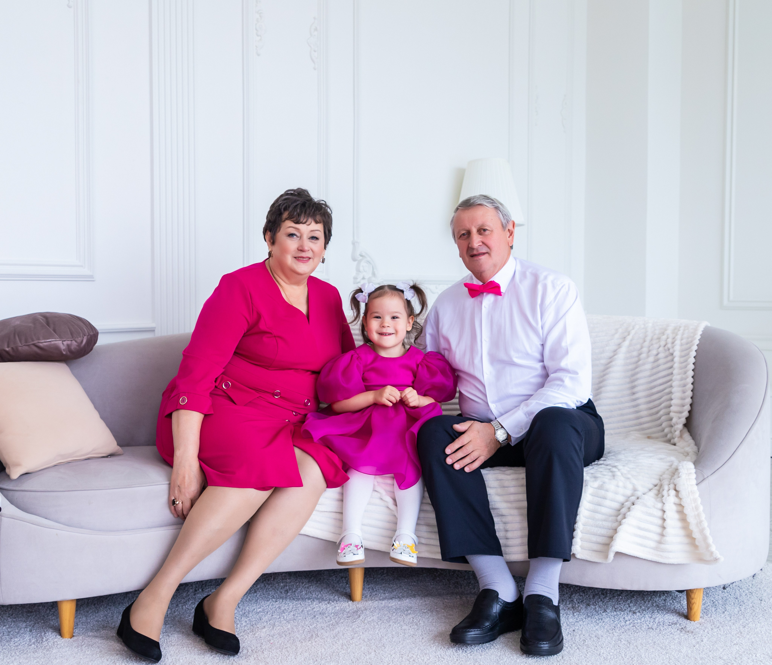 Семейная фотостудия. Семейный, свадебный и детский фотограф в Новосибирске Ольга Хидченко