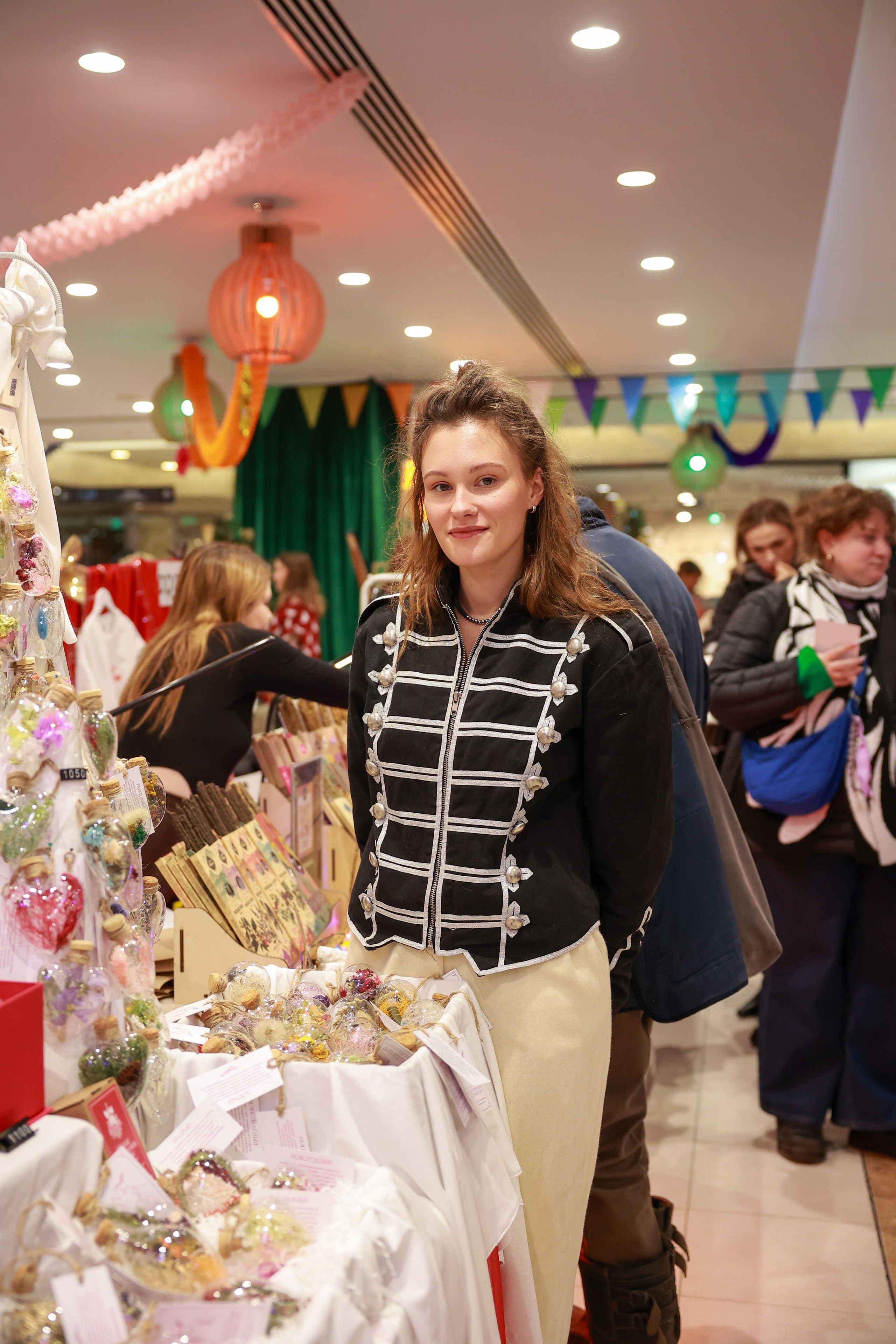 20–21 декабря 2025 Pop-up в Lotte Plaza / фото Саша Жукова. Фотоотчеты «Ламбада-маркета»