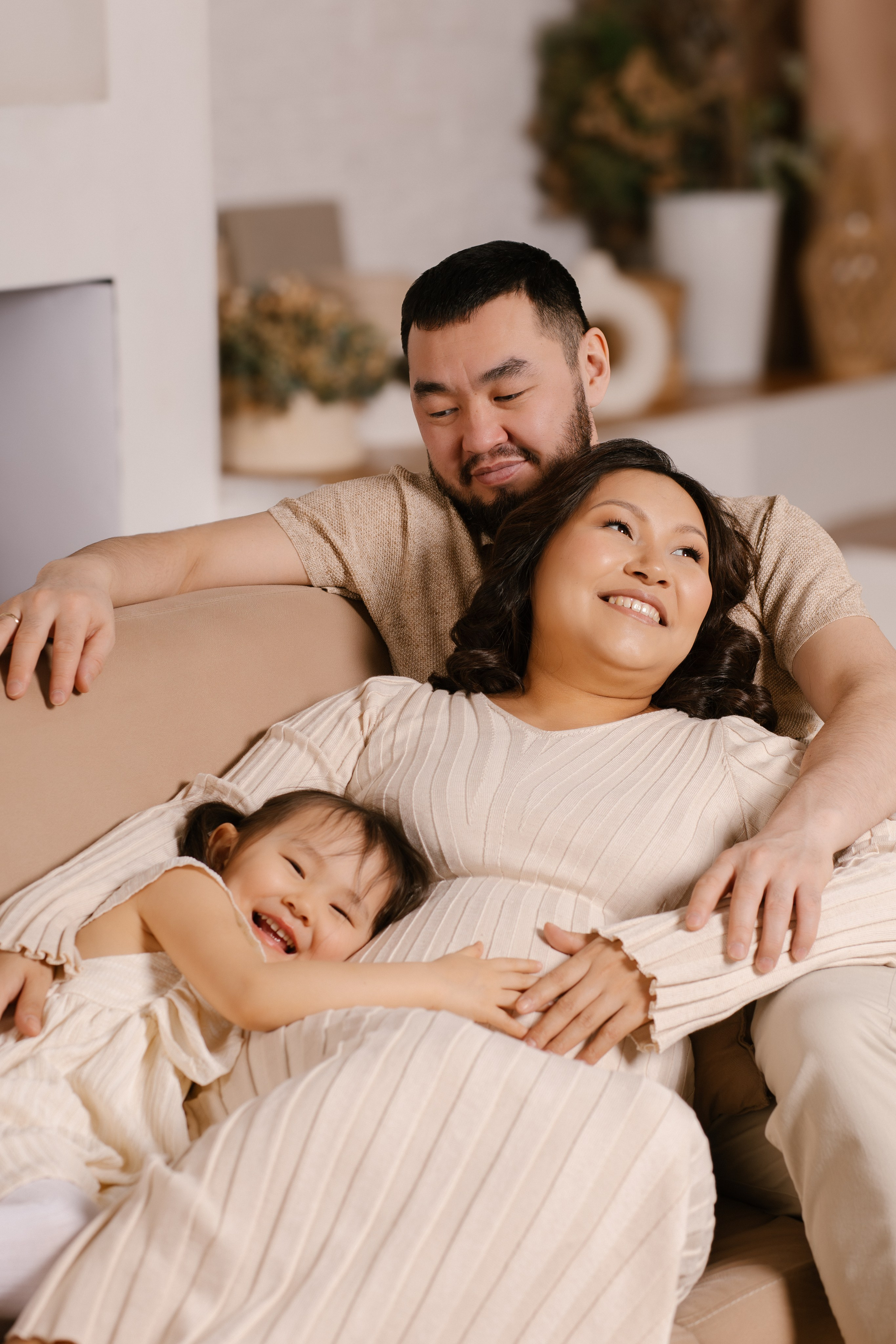 Фотосессия беремености для Анастасии и Жаргала. Семейный и свадебный фотограф в Москве и Домодедово Анна Авилочкина