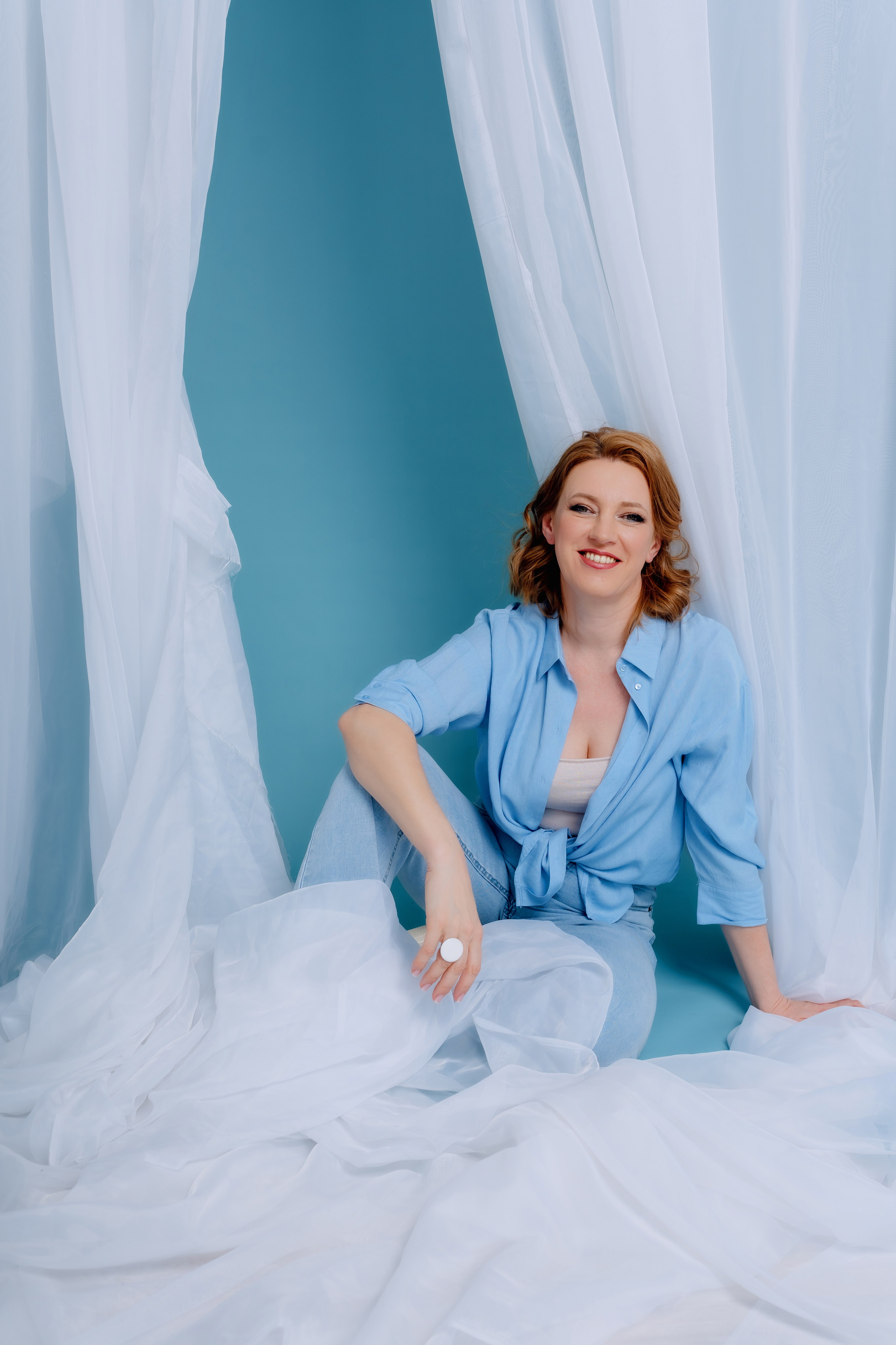 Профессиональная фотосессия для контента в соц.сети фотографа. Фотограф Ким Наталья в Красноярске