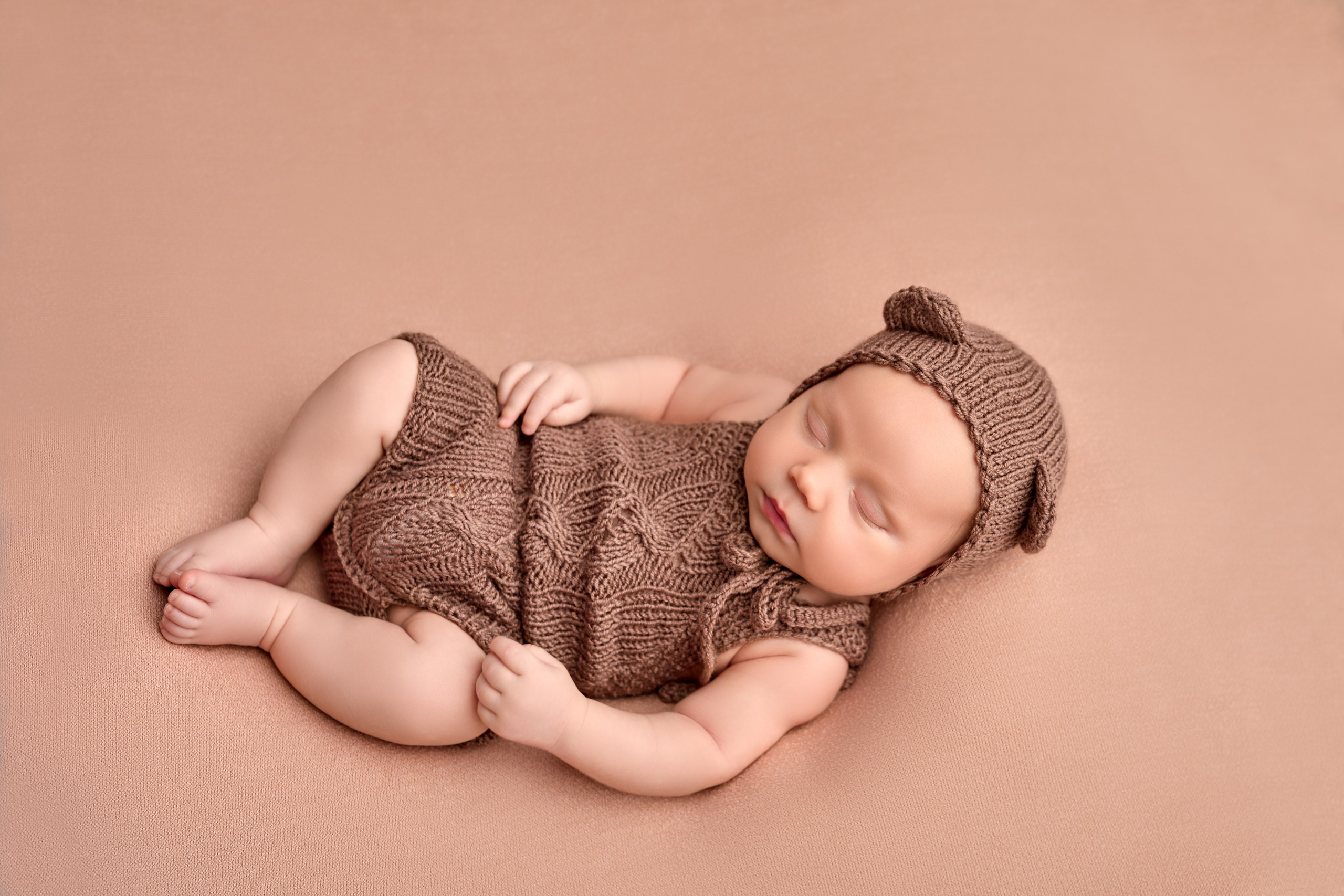 Фотосессия newborn (малыши). Фотограф новорожденных Ростов-на-Дону