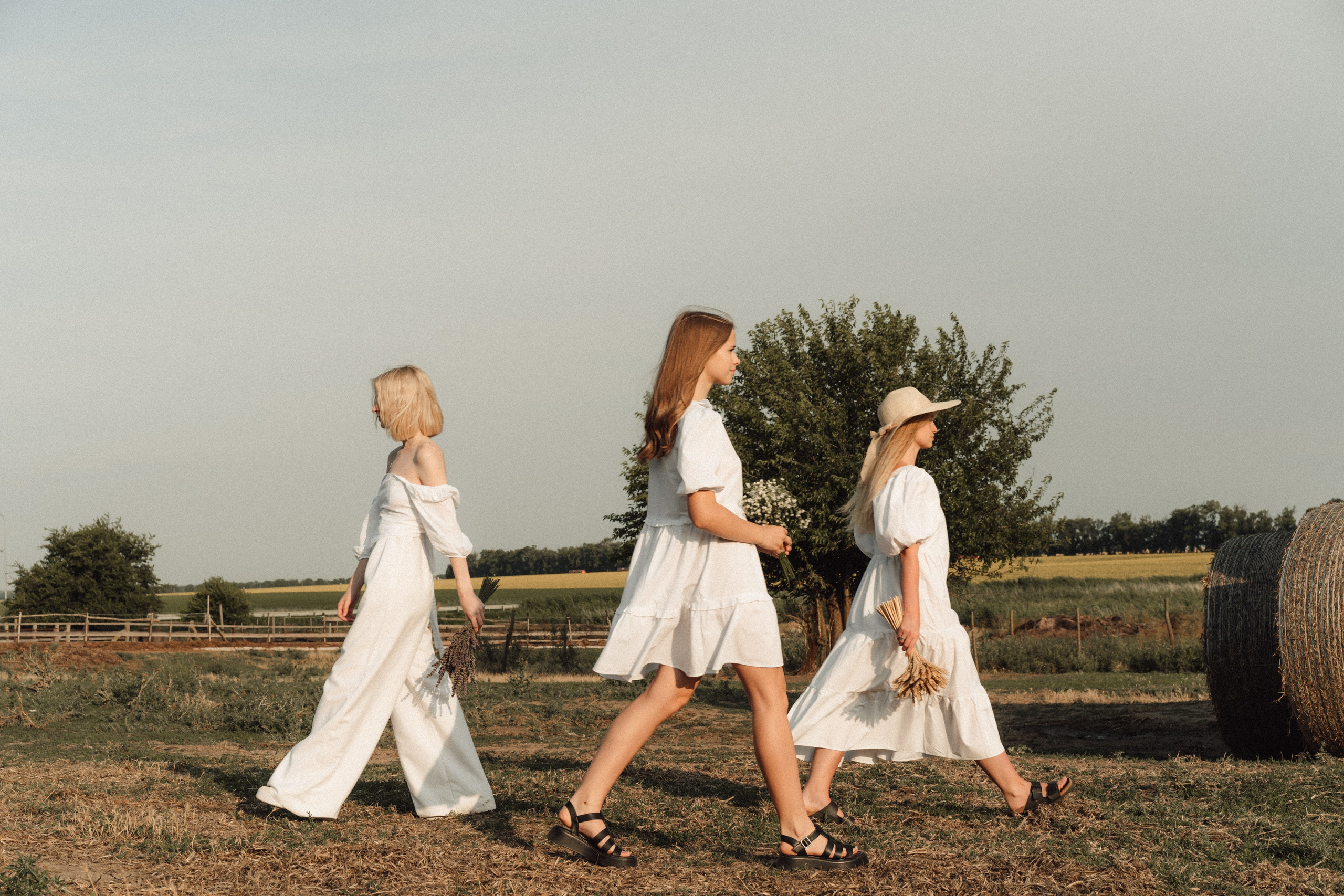 ТРИ ДОЧЕРИ-ЭТО ТРИ НЕЖНОСТИ, ТРИ РАДОСТИ И ТРИ ОТРАЖЕНИЯ МАМИНОГО СЕРДЦА. Семейный и детский фотограф Анна Бренч