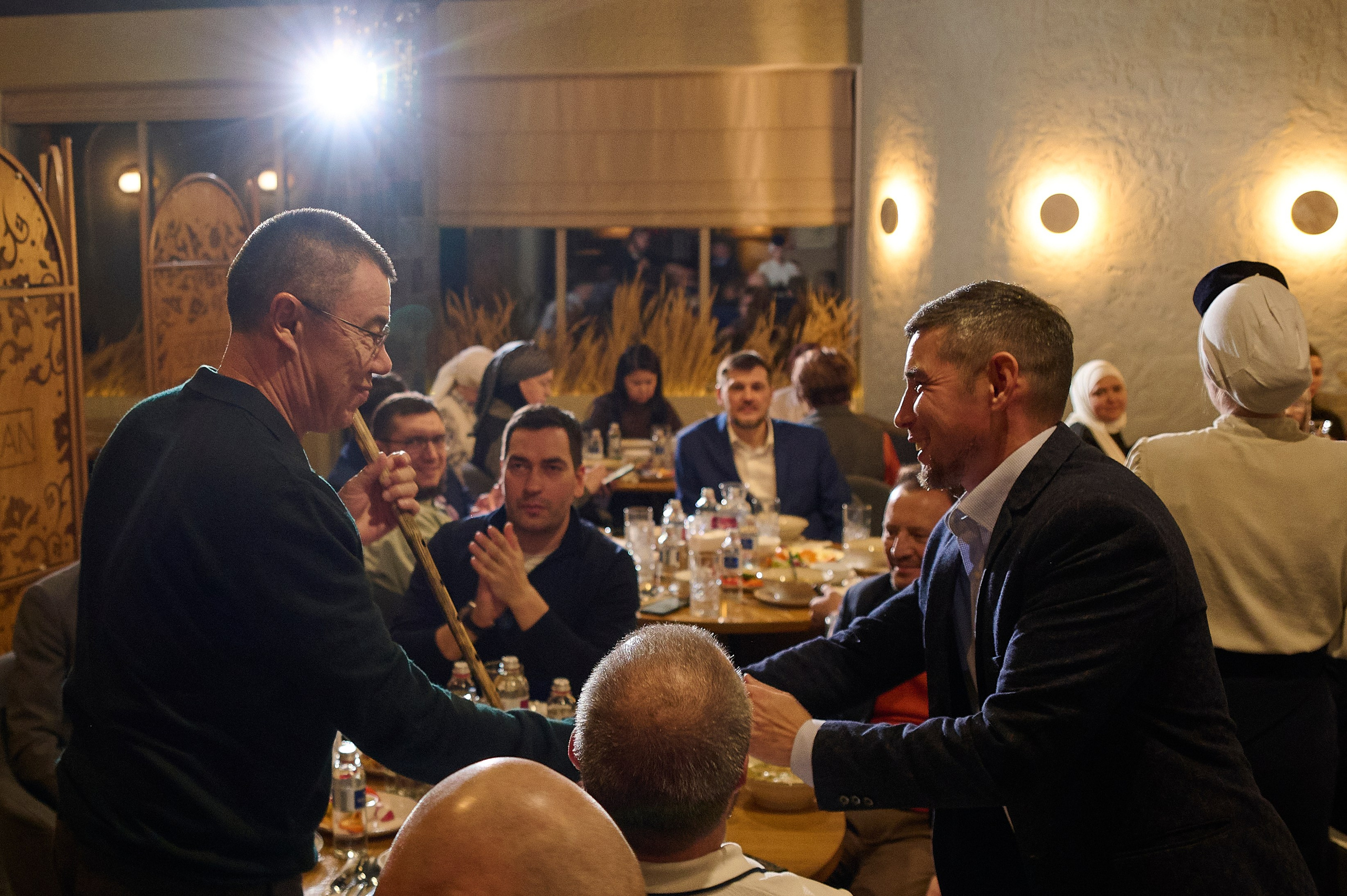 Репортажный фотограф на юбилей корпоратив, мероприятия в Уфе. Свадебный фотограф Тимур Хабибуллин